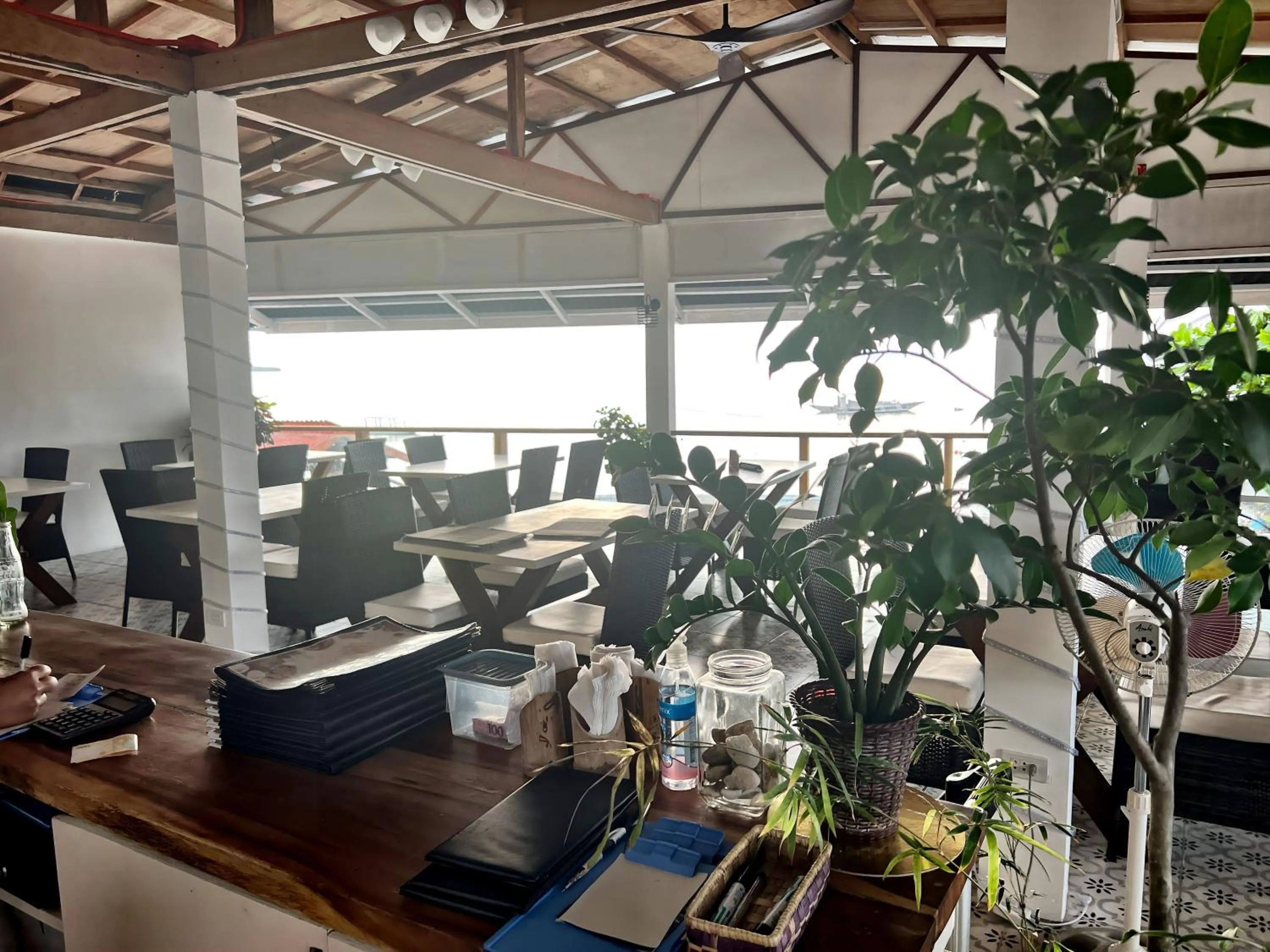 Restaurant/places to eat in Neptune Diving Resort Moalboal