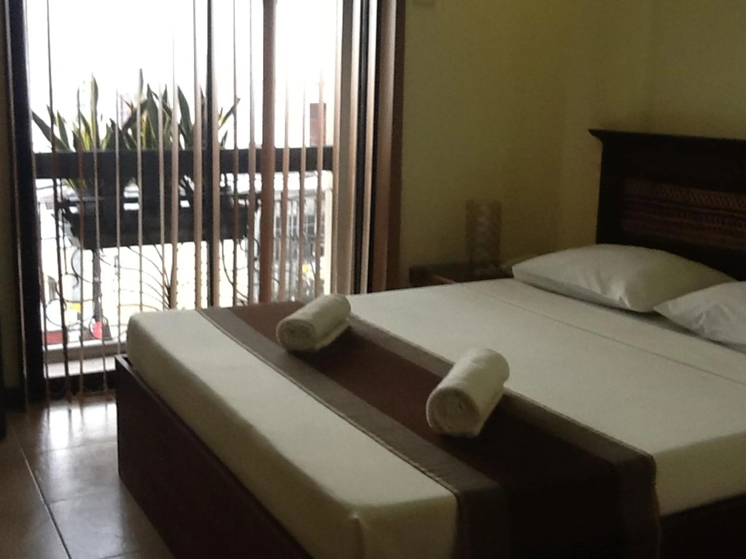 Bed in Darunday Manor