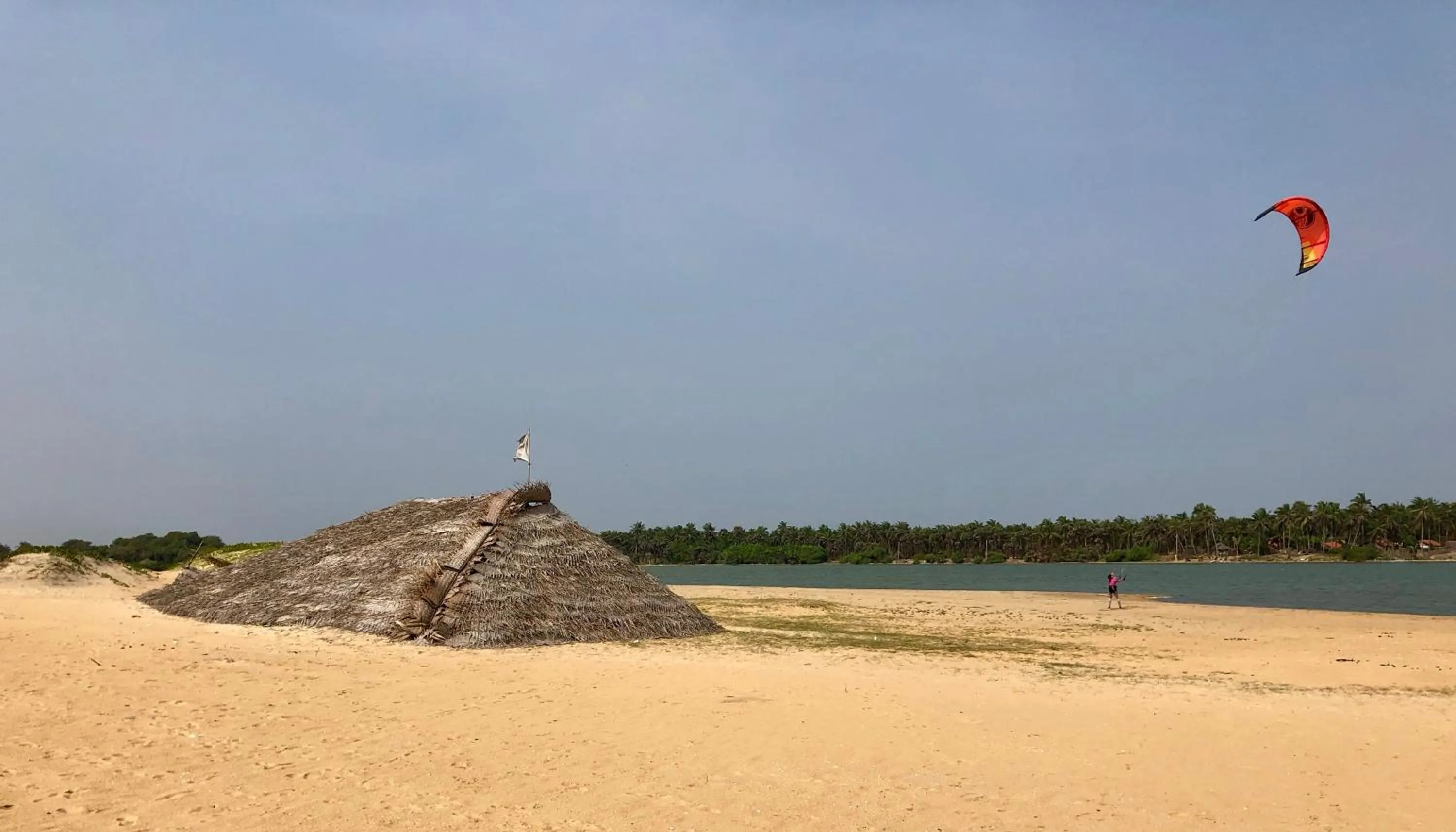 Beach in Wind Blend Kite Resort
