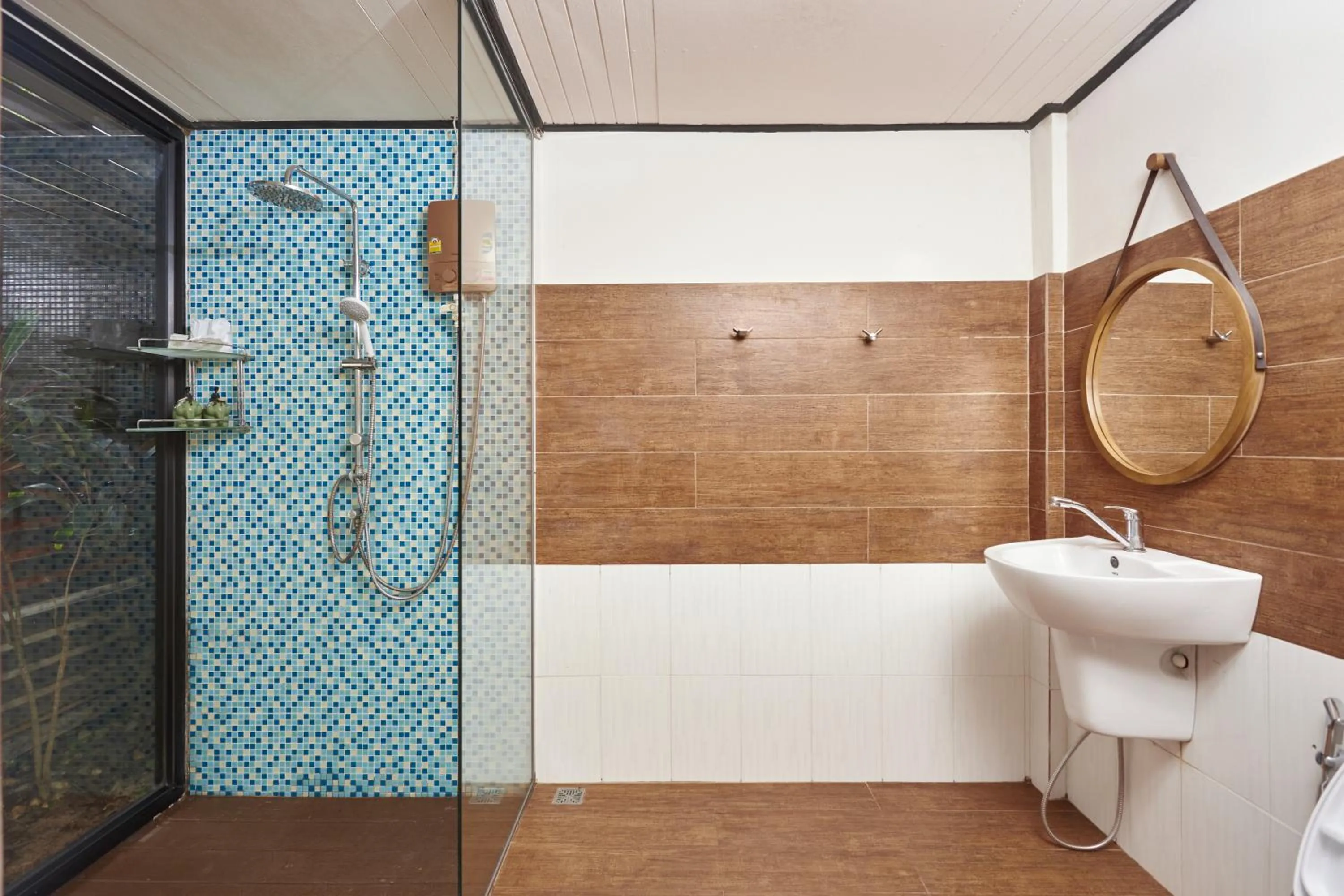 Shower in Resolution Resort