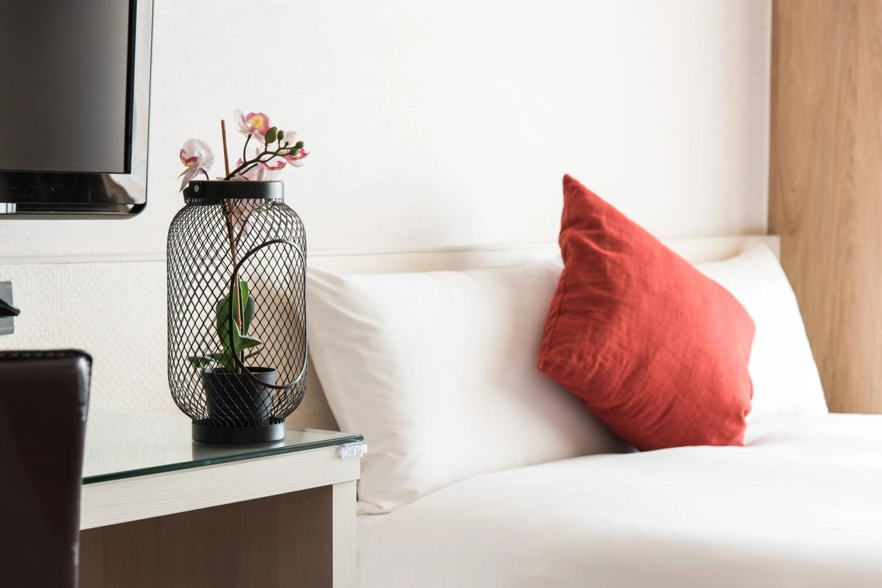 Photo of the whole room, Bed in Kending Kaying Hotel