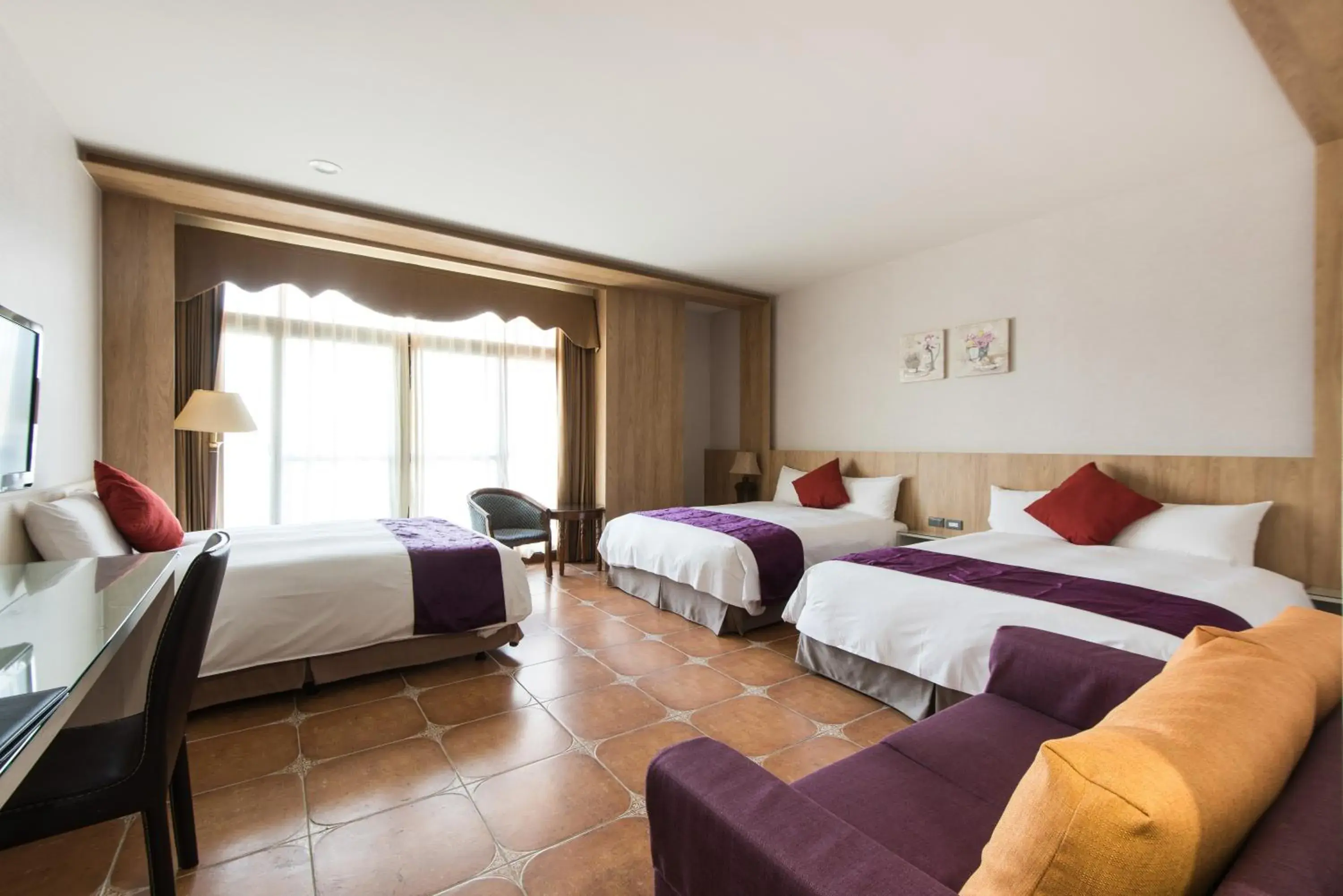 Sextuple Room in Kending Kaying Hotel Sextuple Room in Kending Kaying Hotel