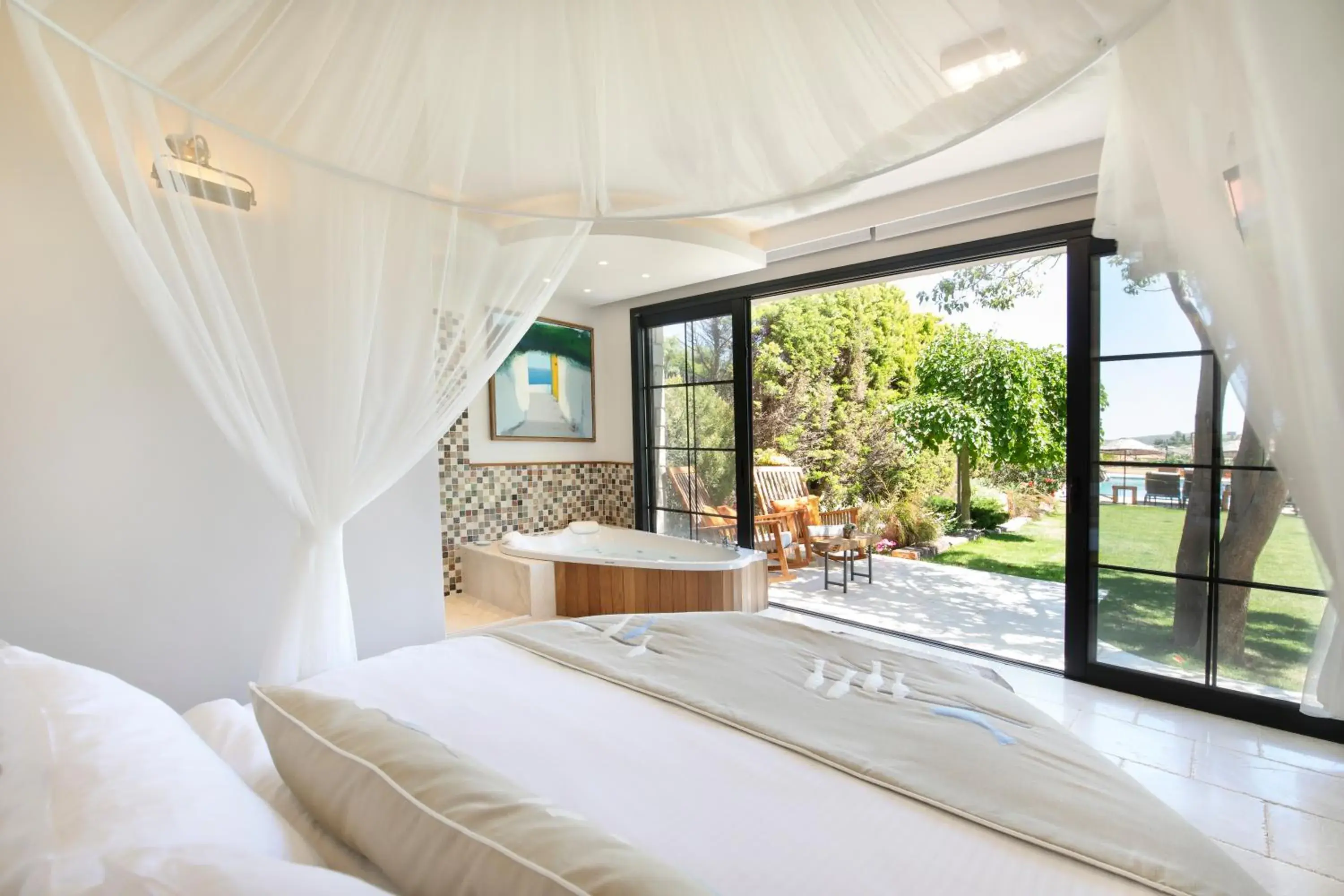 Jacuzzi Suite with Garden View in Alacati Kapari Hotel - Special Category Jacuzzi Suite with Garden View in Alacati Kapari Hotel - Special Category