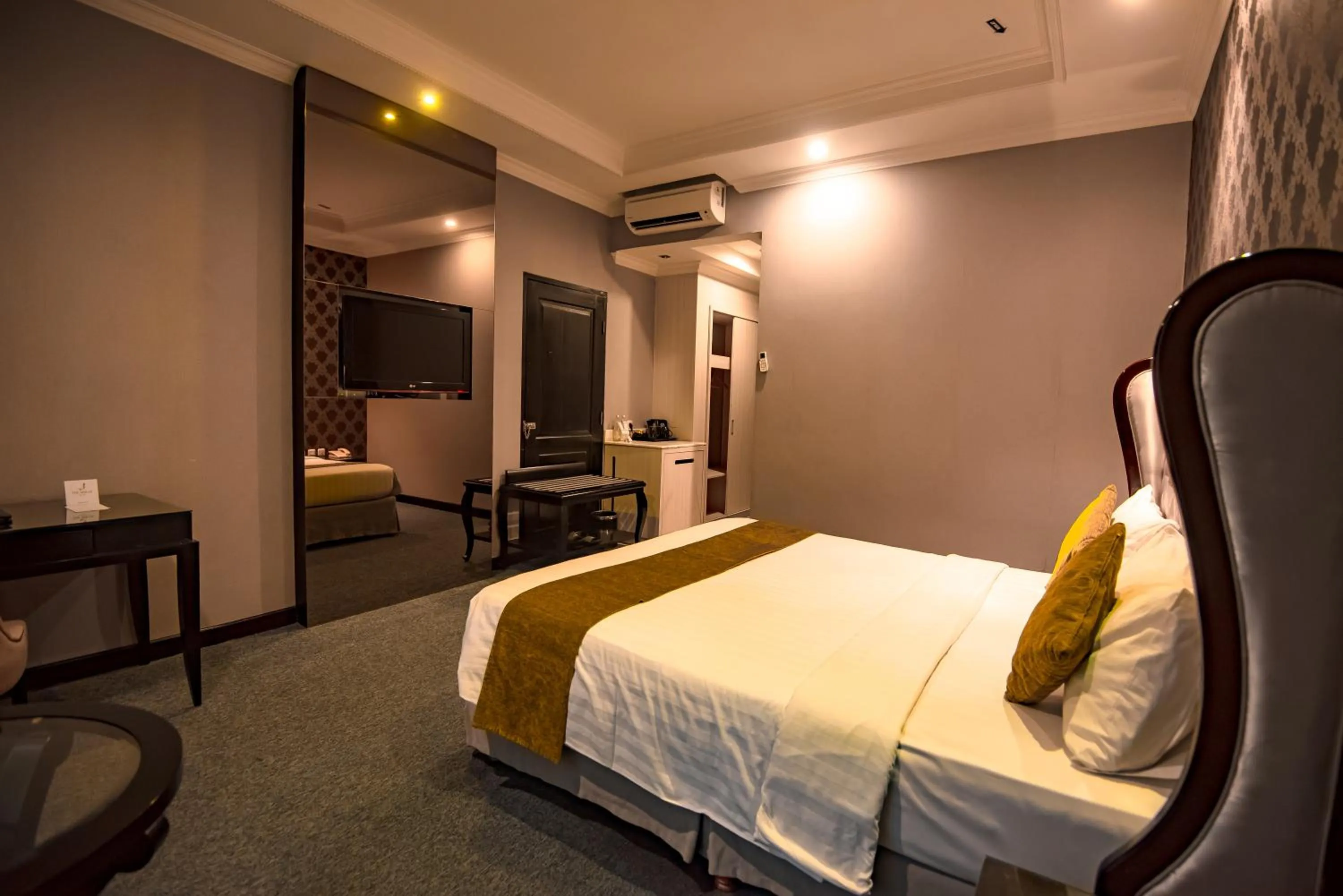 Bed in The Mirah Hotel Bogor