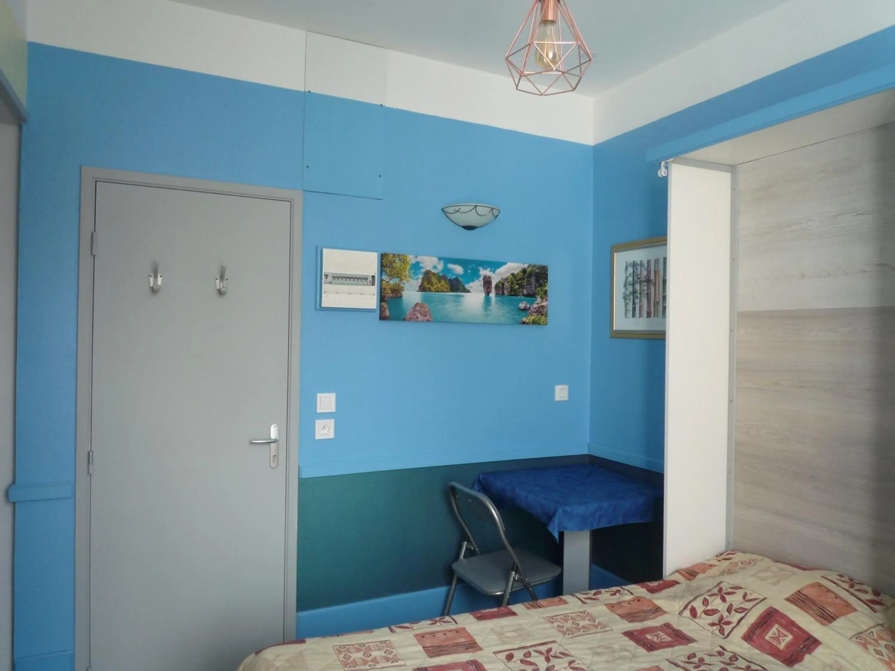 Bed in Au Relais du Parc de Millevaches