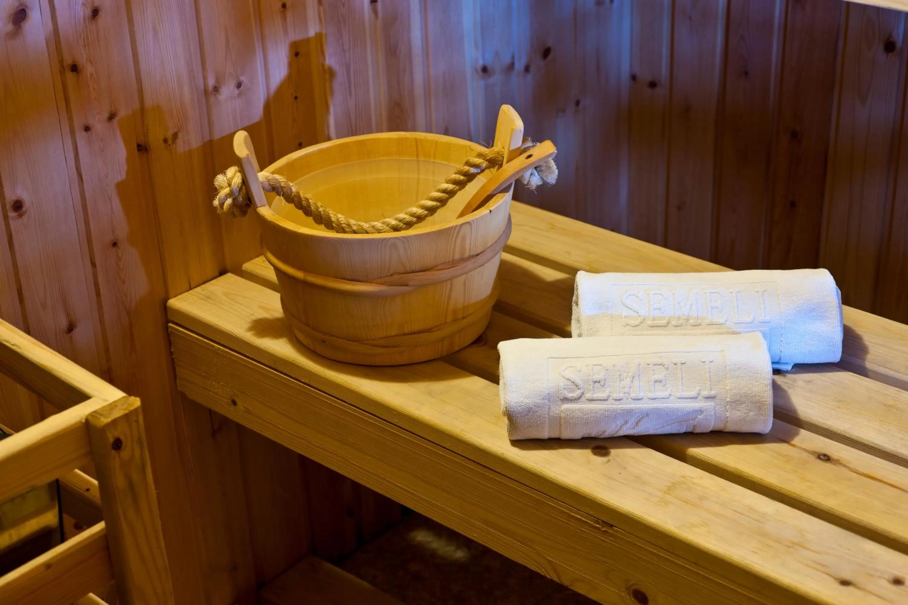 Sauna in Semeli Hotel