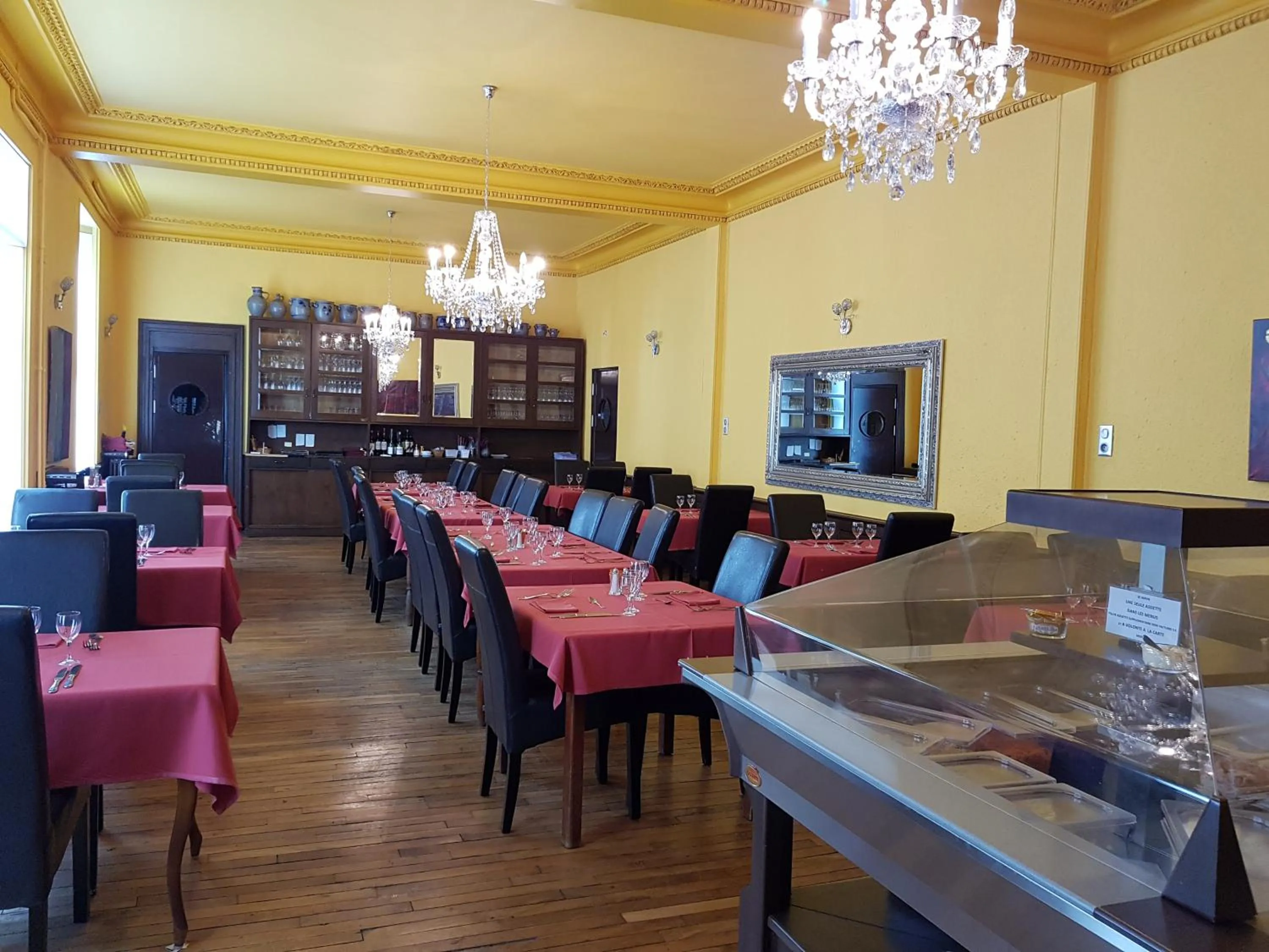 Restaurant/places to eat in Hotel Restaurant La Sirène