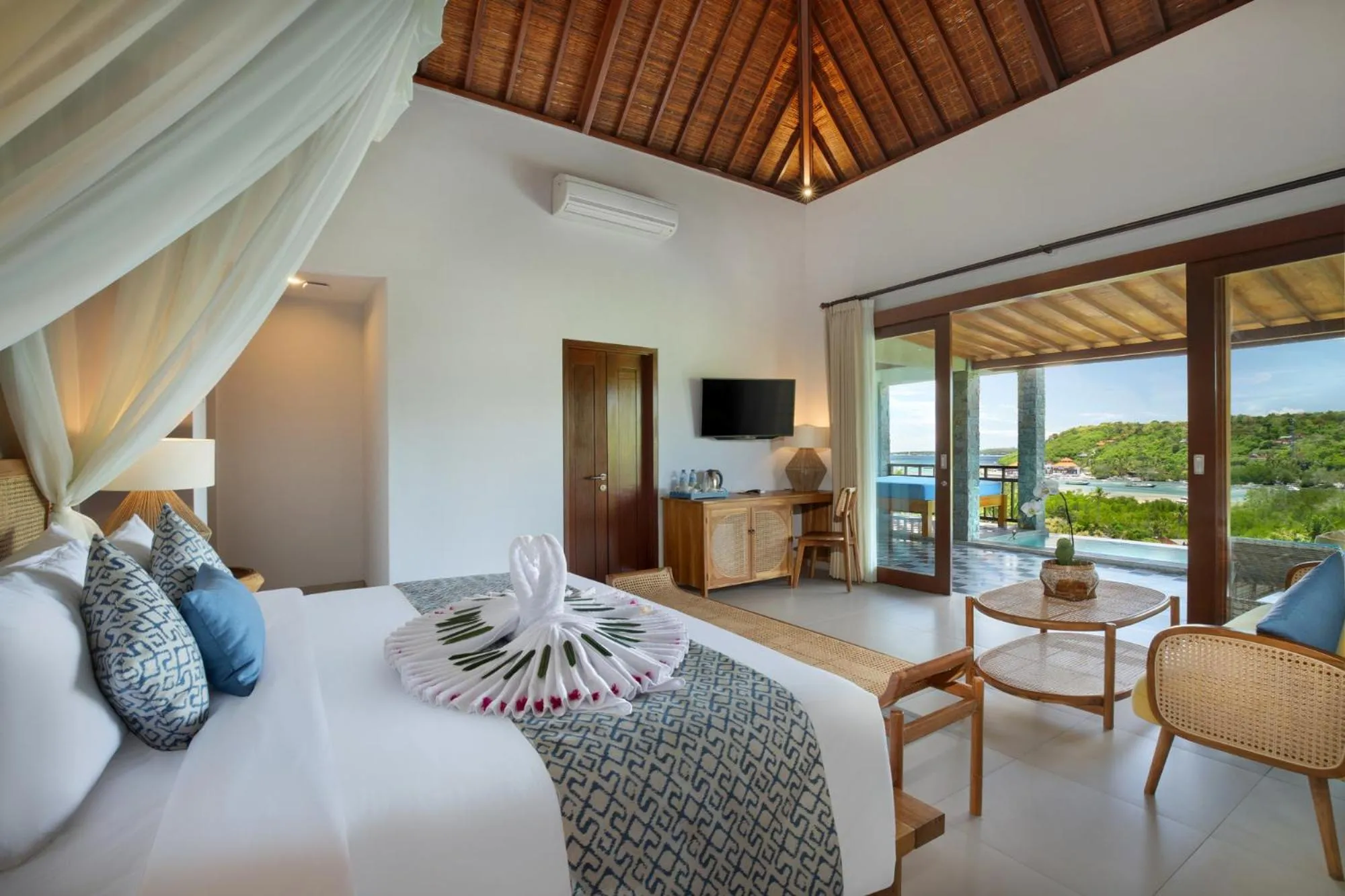 Bed in The Acala Shri Sedana