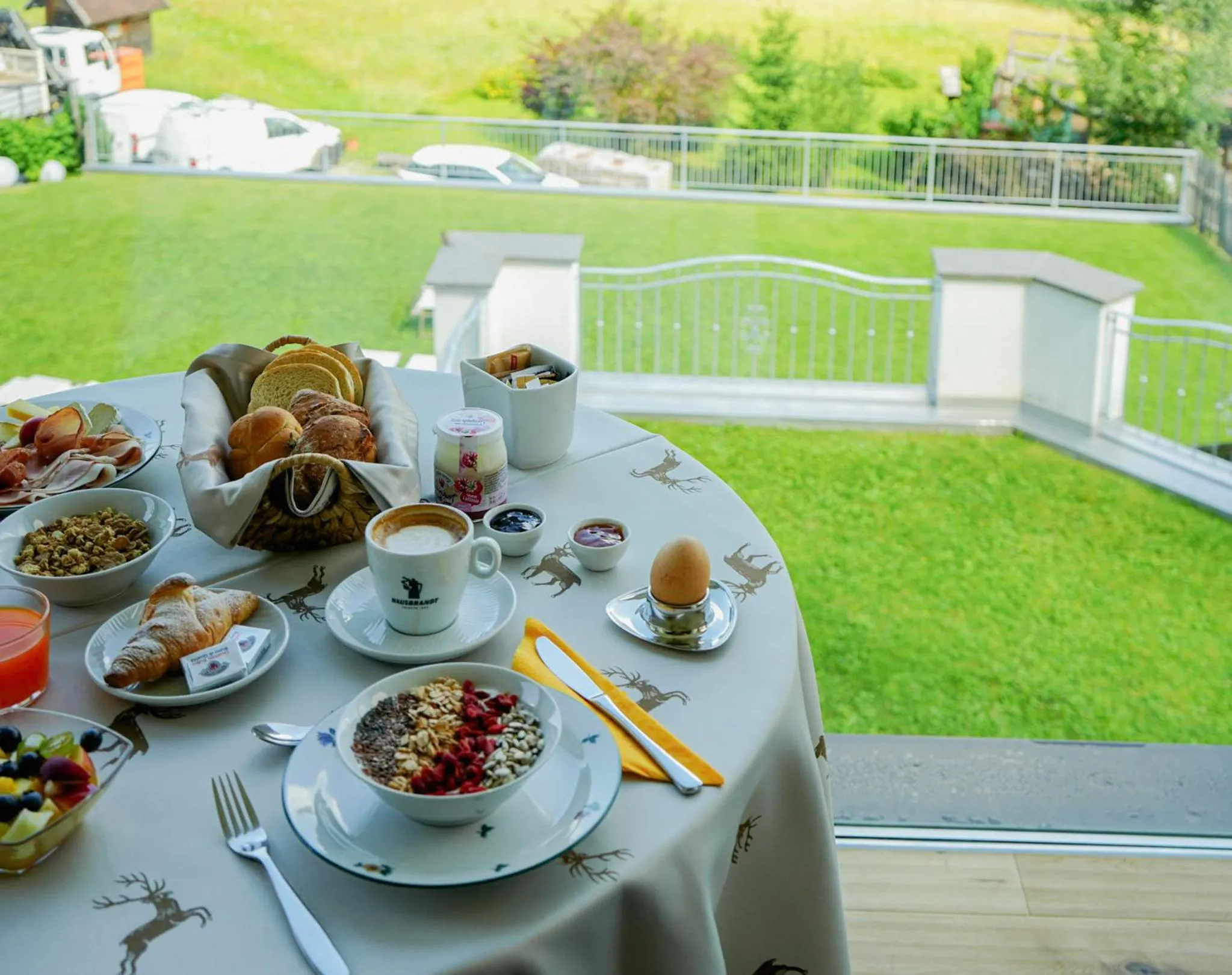 Breakfast in Hotel Chalet Dlaces