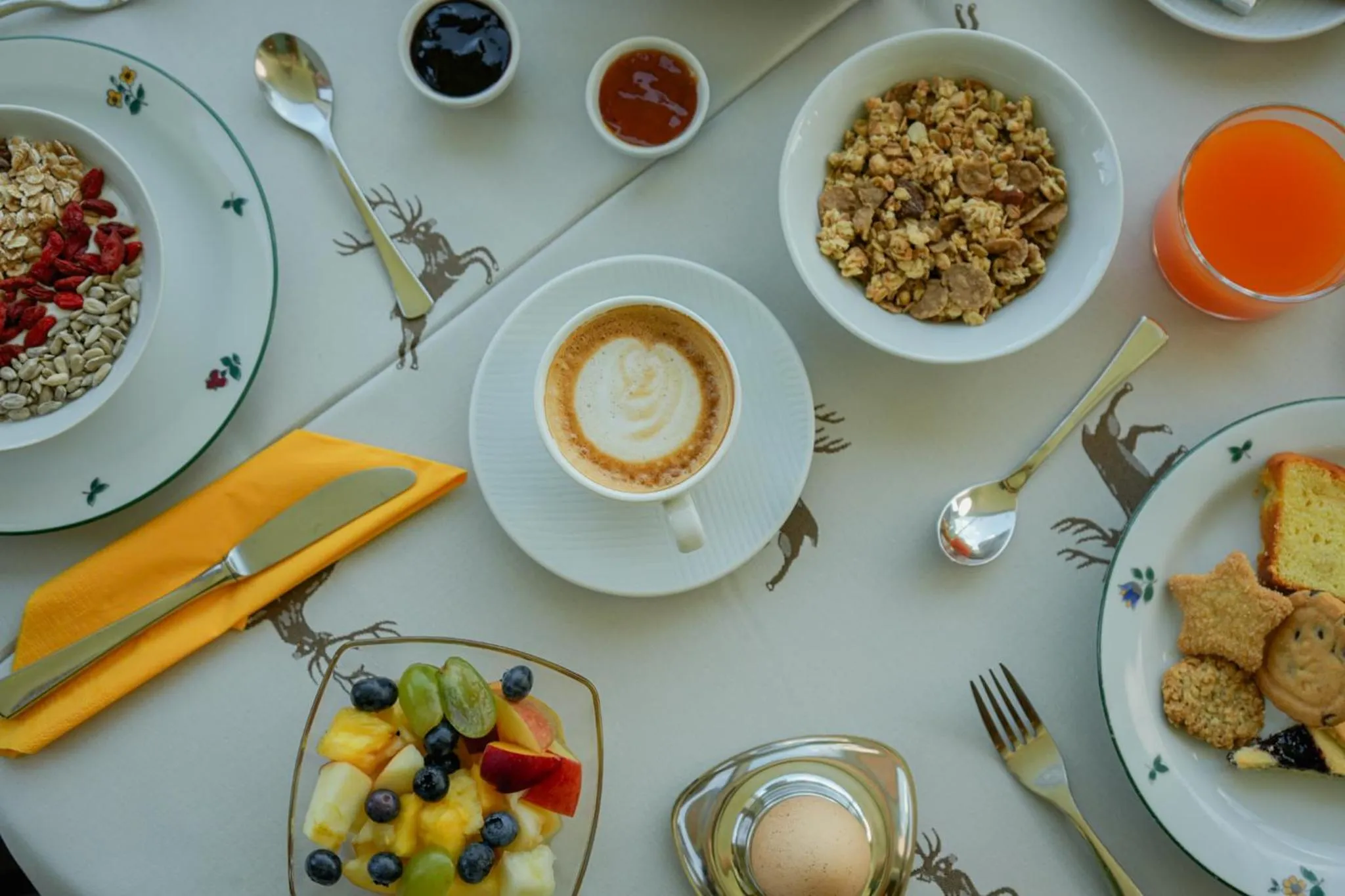 Breakfast in Hotel Chalet Dlaces