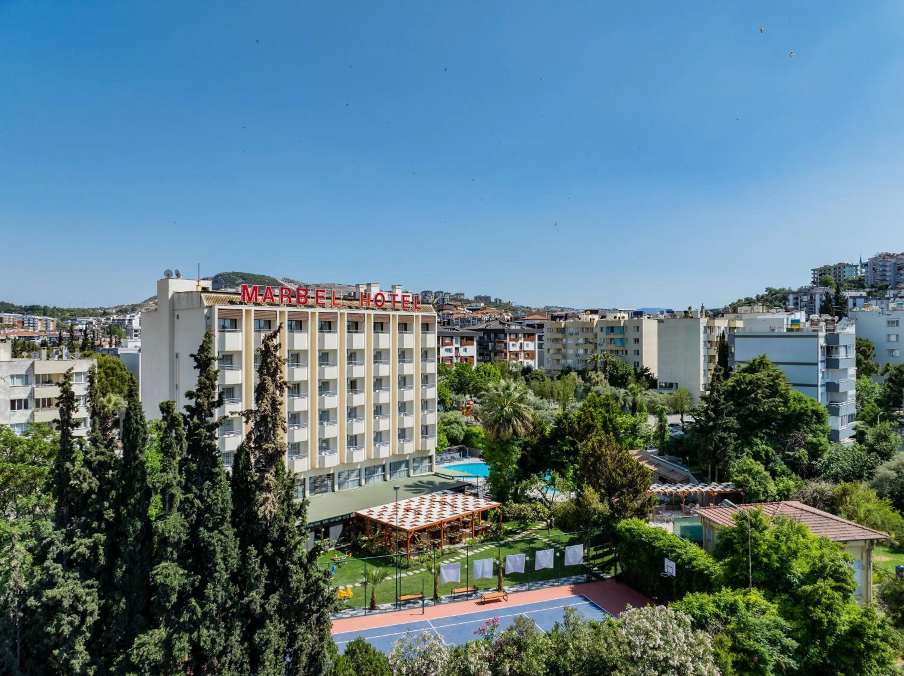 Marbel Hotel by PalmWings