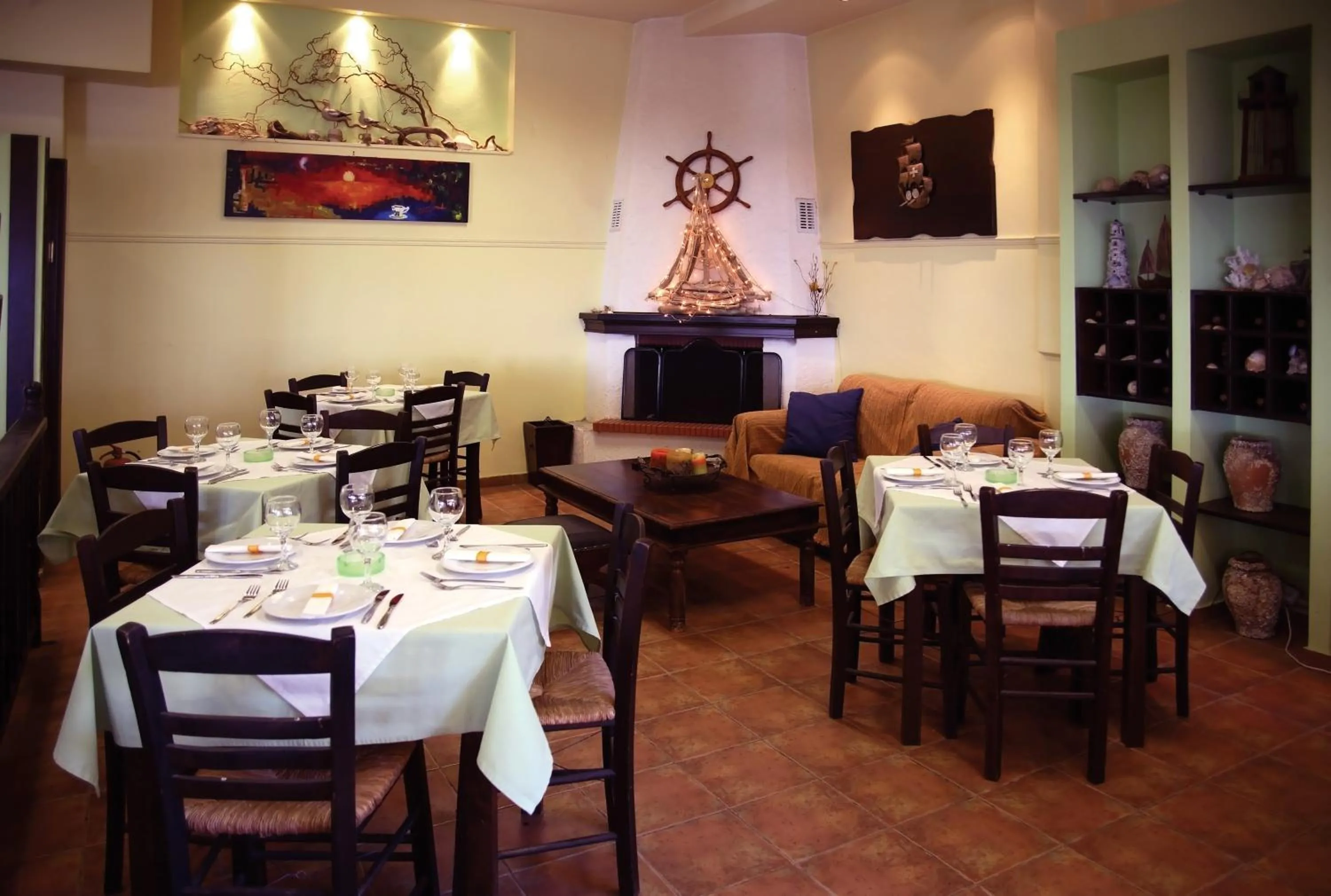 Restaurant/places to eat in Hotel Vlassis