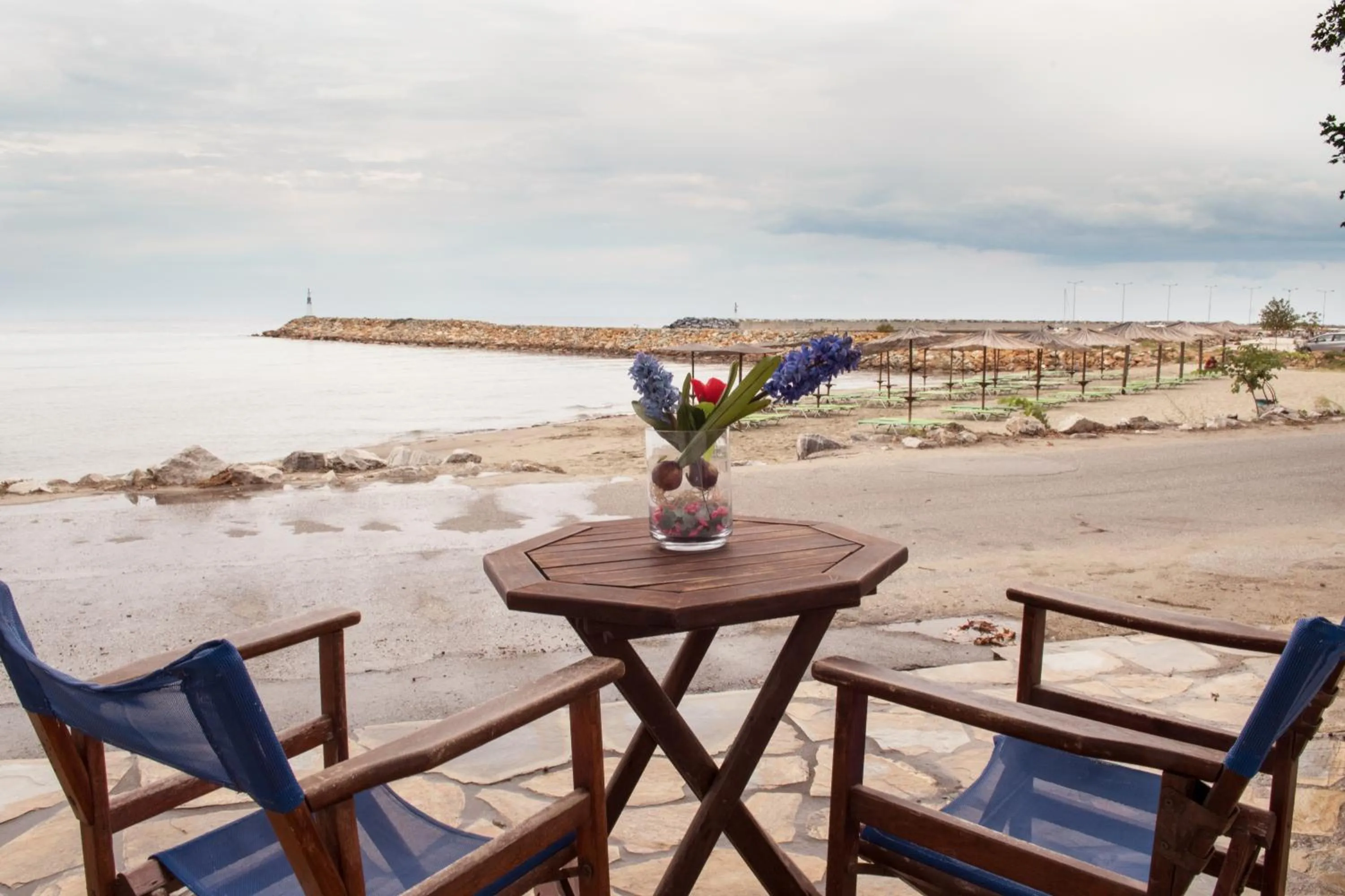 Beach in Hotel Vlassis