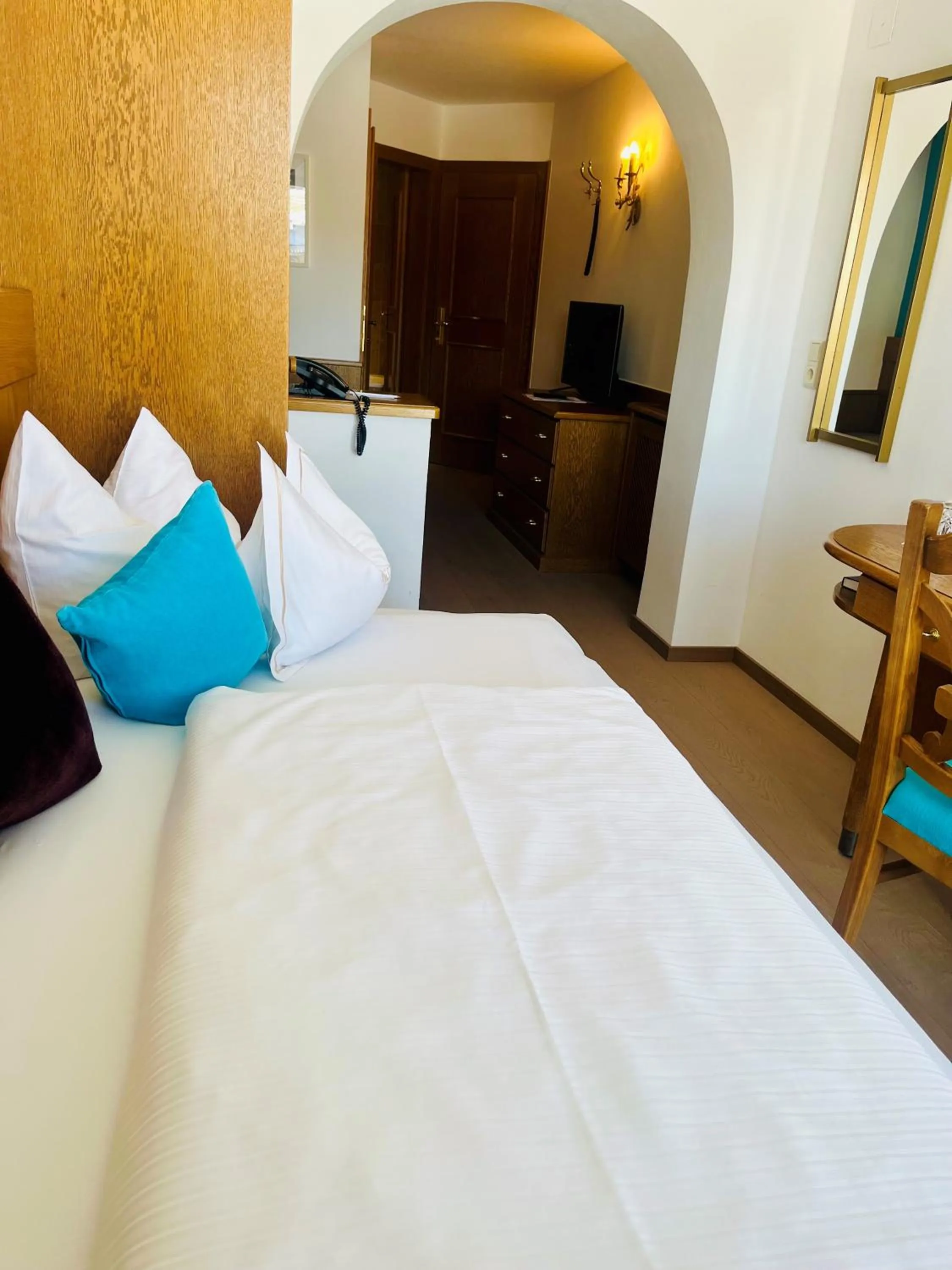 Bed in Hotel & Chalet Montana