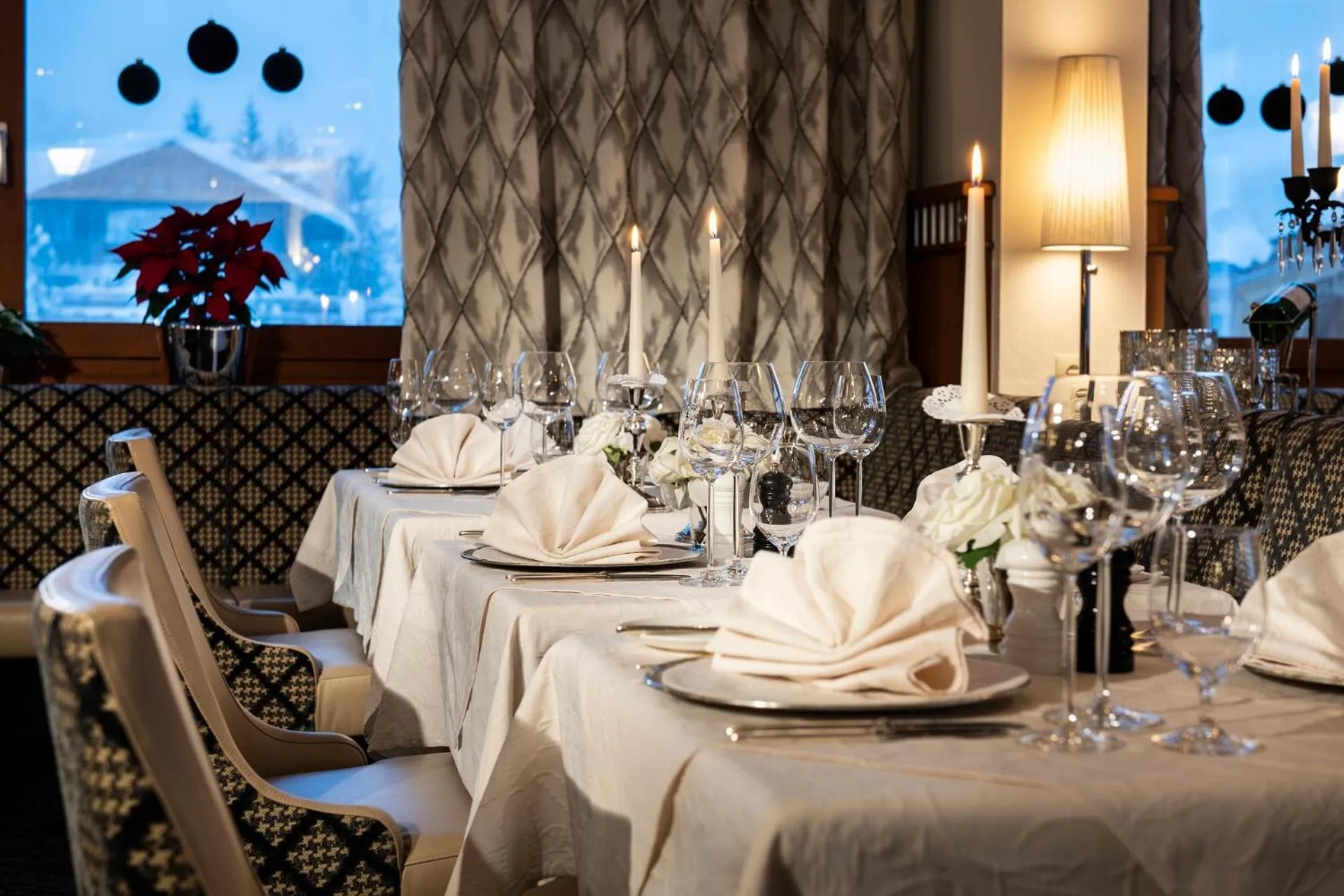 Restaurant/places to eat in Hotel & Chalet Montana