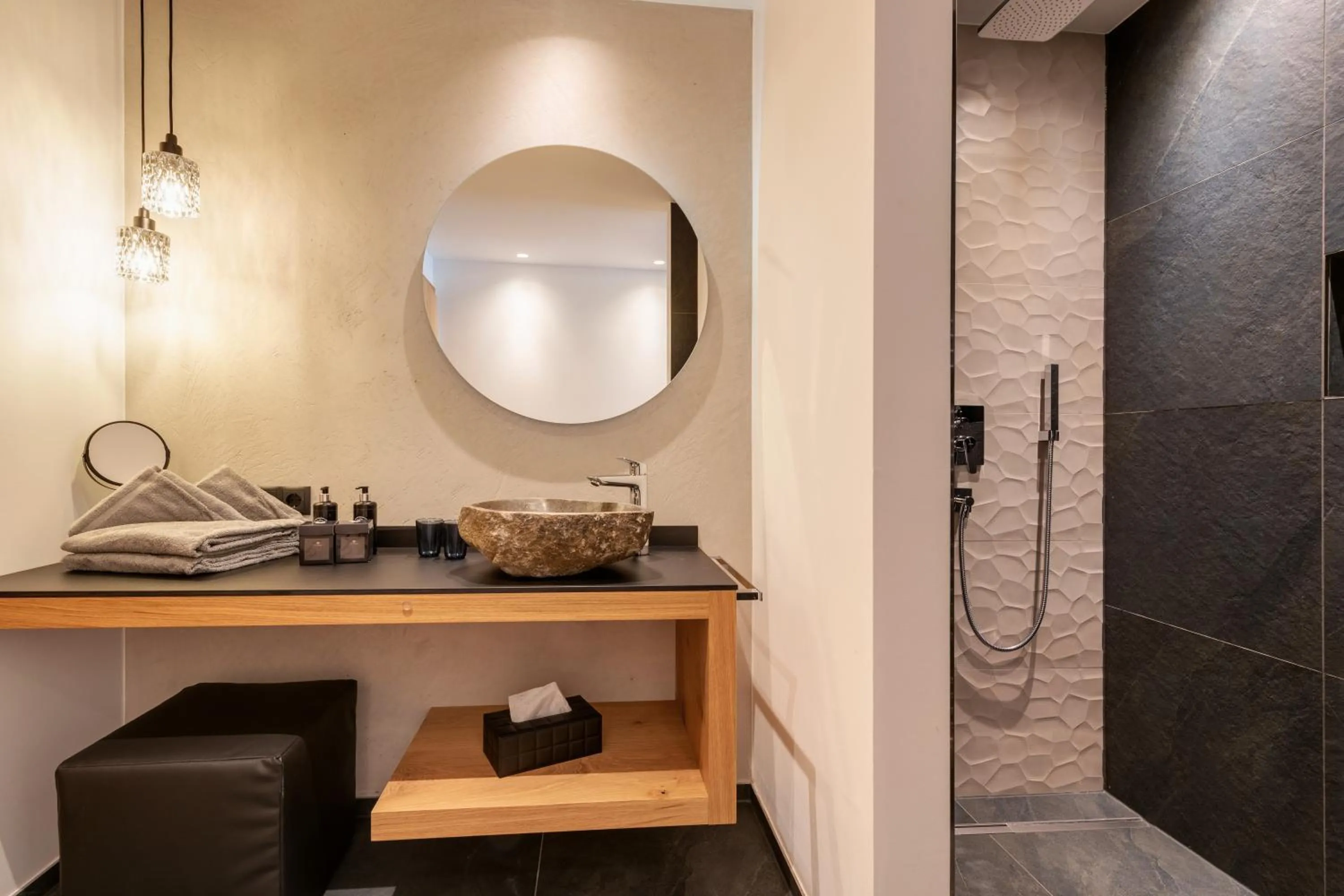 Bathroom in Hotel Zalwonder