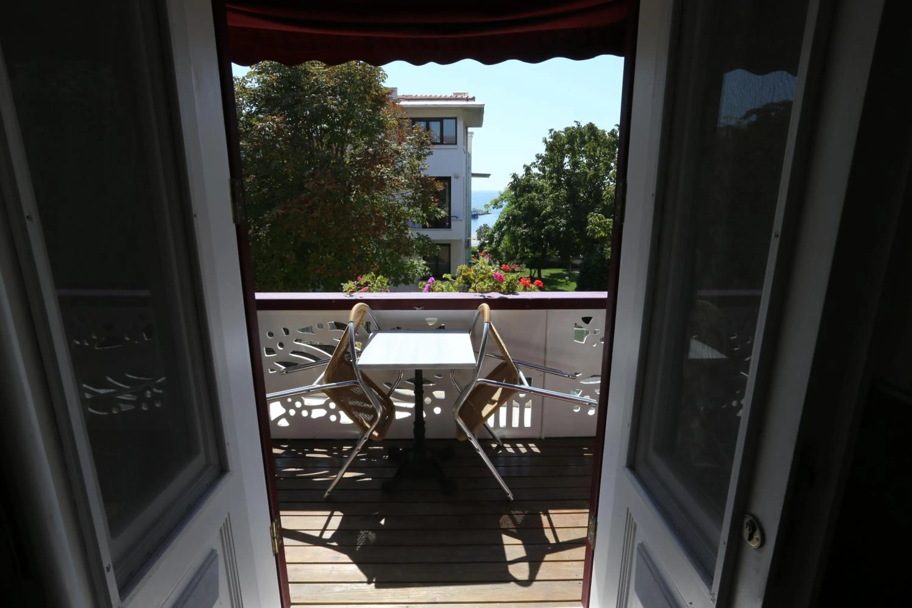 Balcony/Terrace in Yeşilköy Airport Hotel