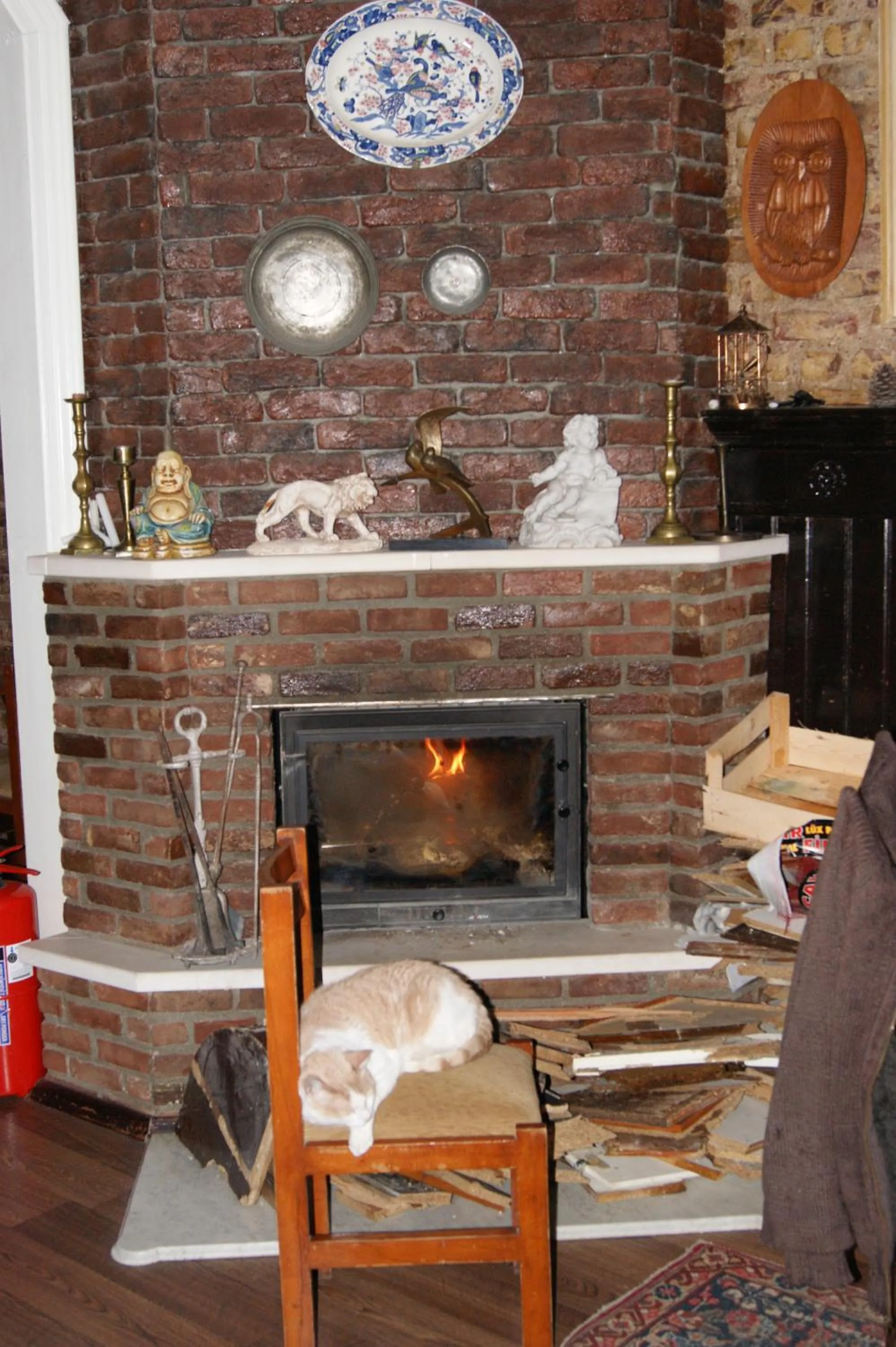 Communal lounge/ TV room in Yeşilköy Airport Hotel