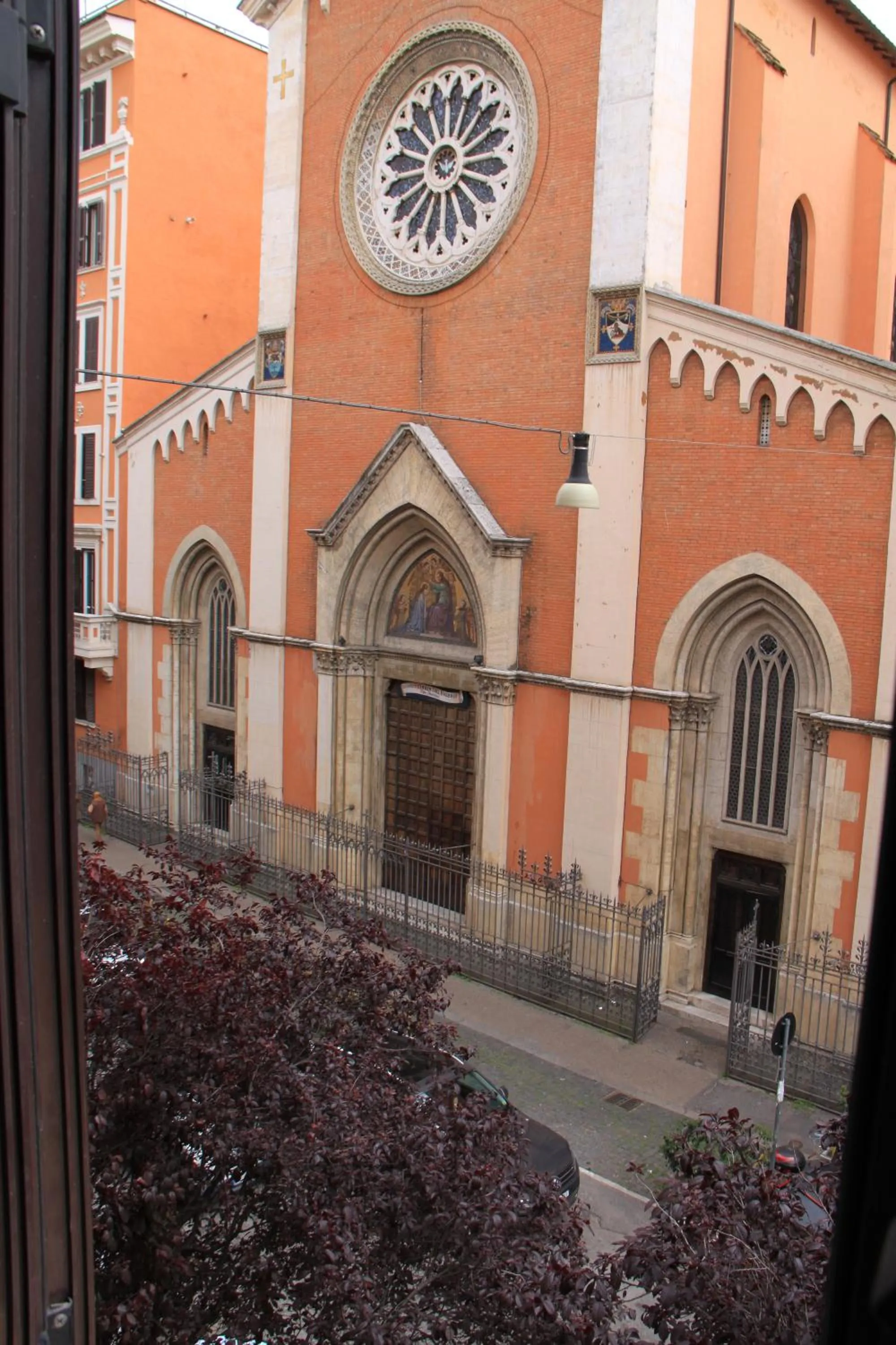 Area and facilities in Sweet Vatican