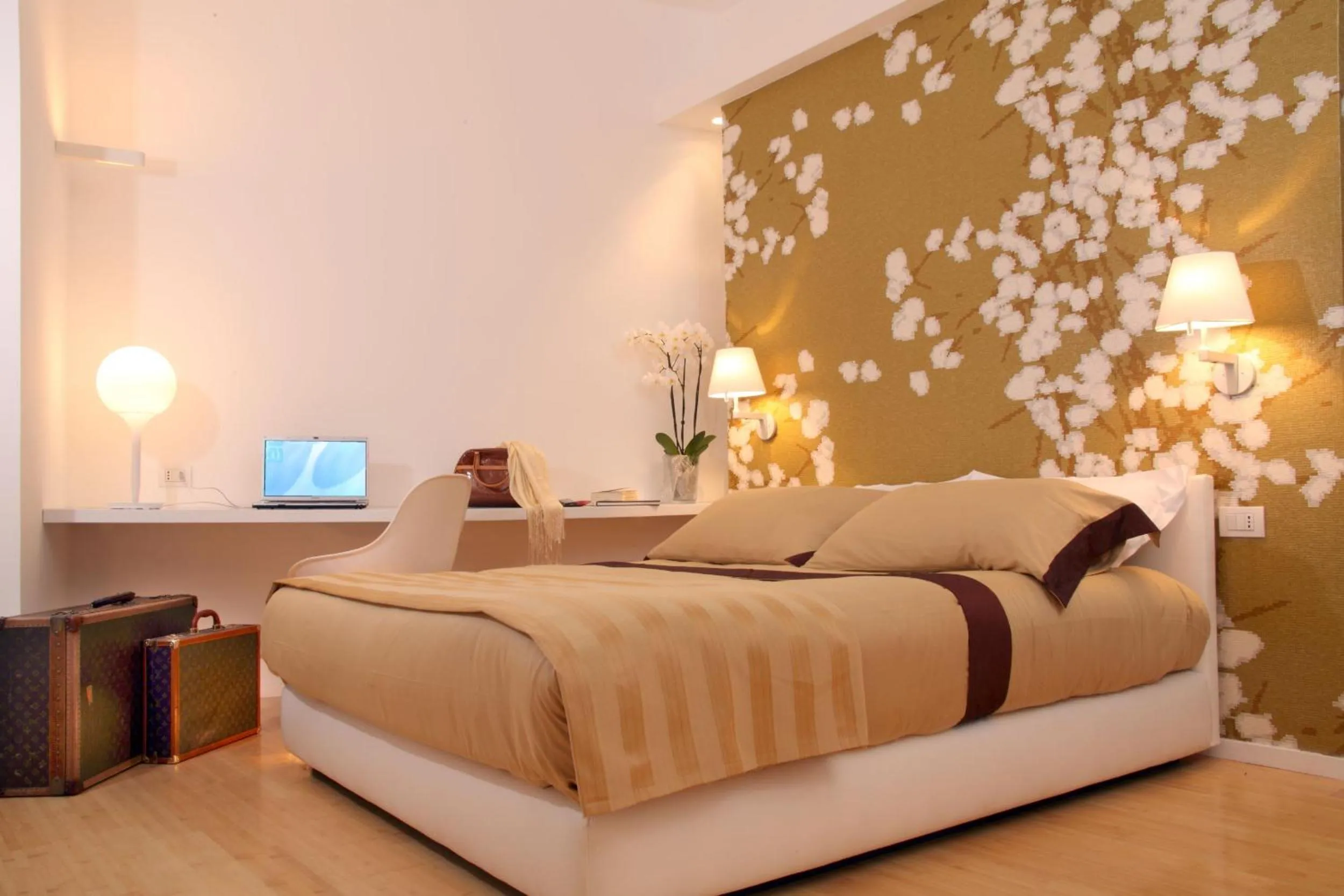 Bedroom, Bed in Sweet Vatican