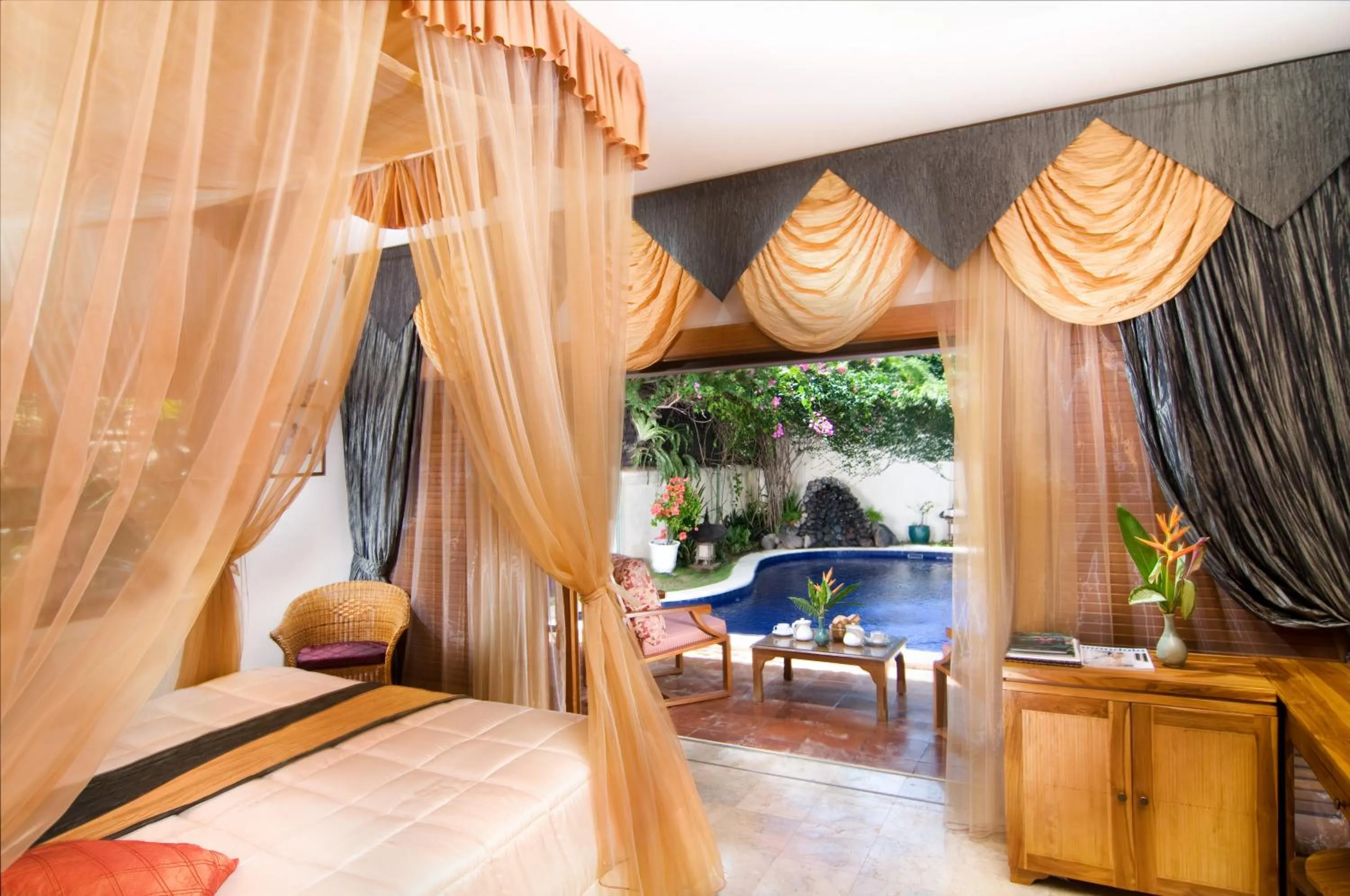 Bed in The Water Garden Hotel