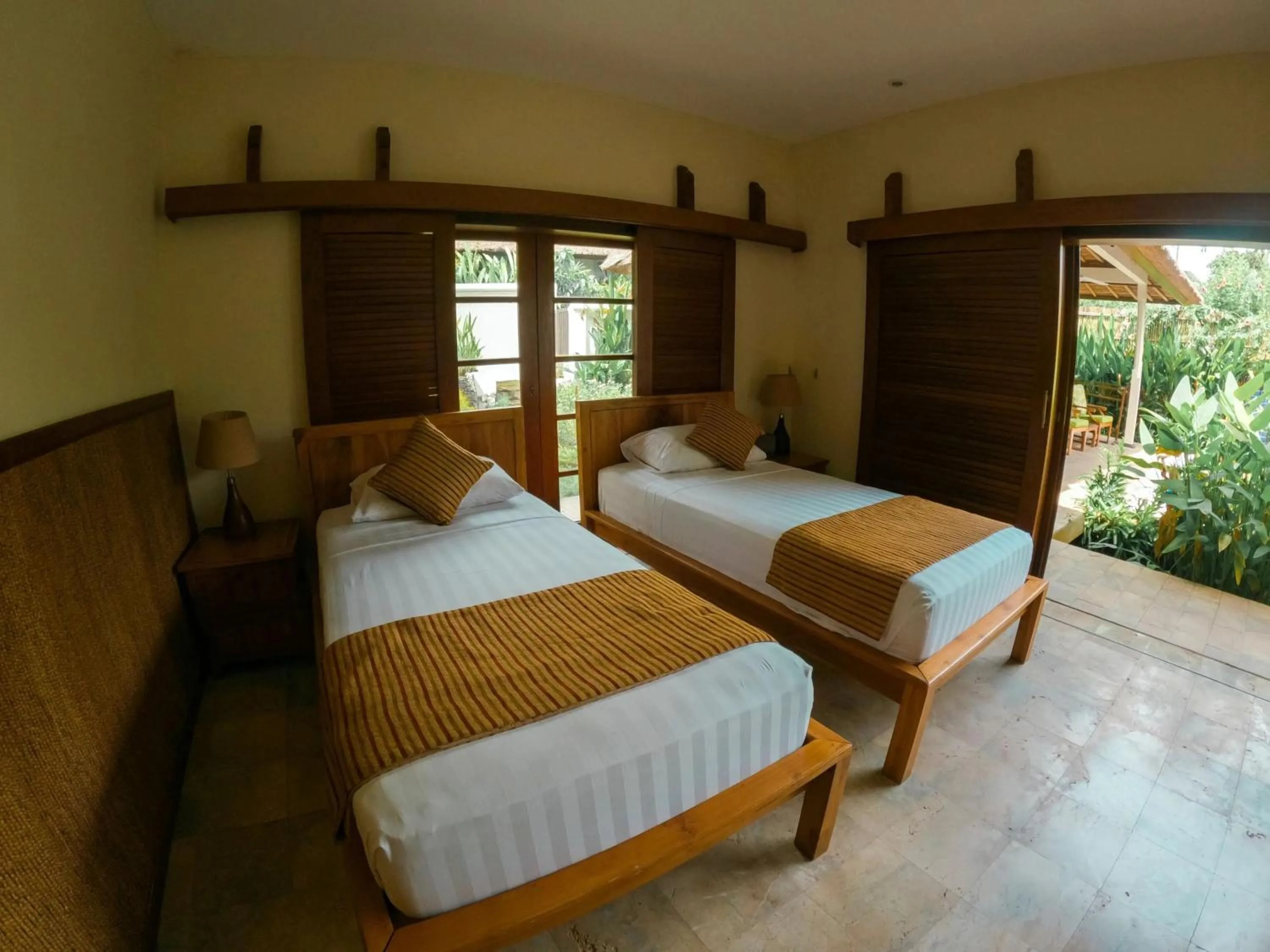 View (from property/room), Bed in The Water Garden Hotel