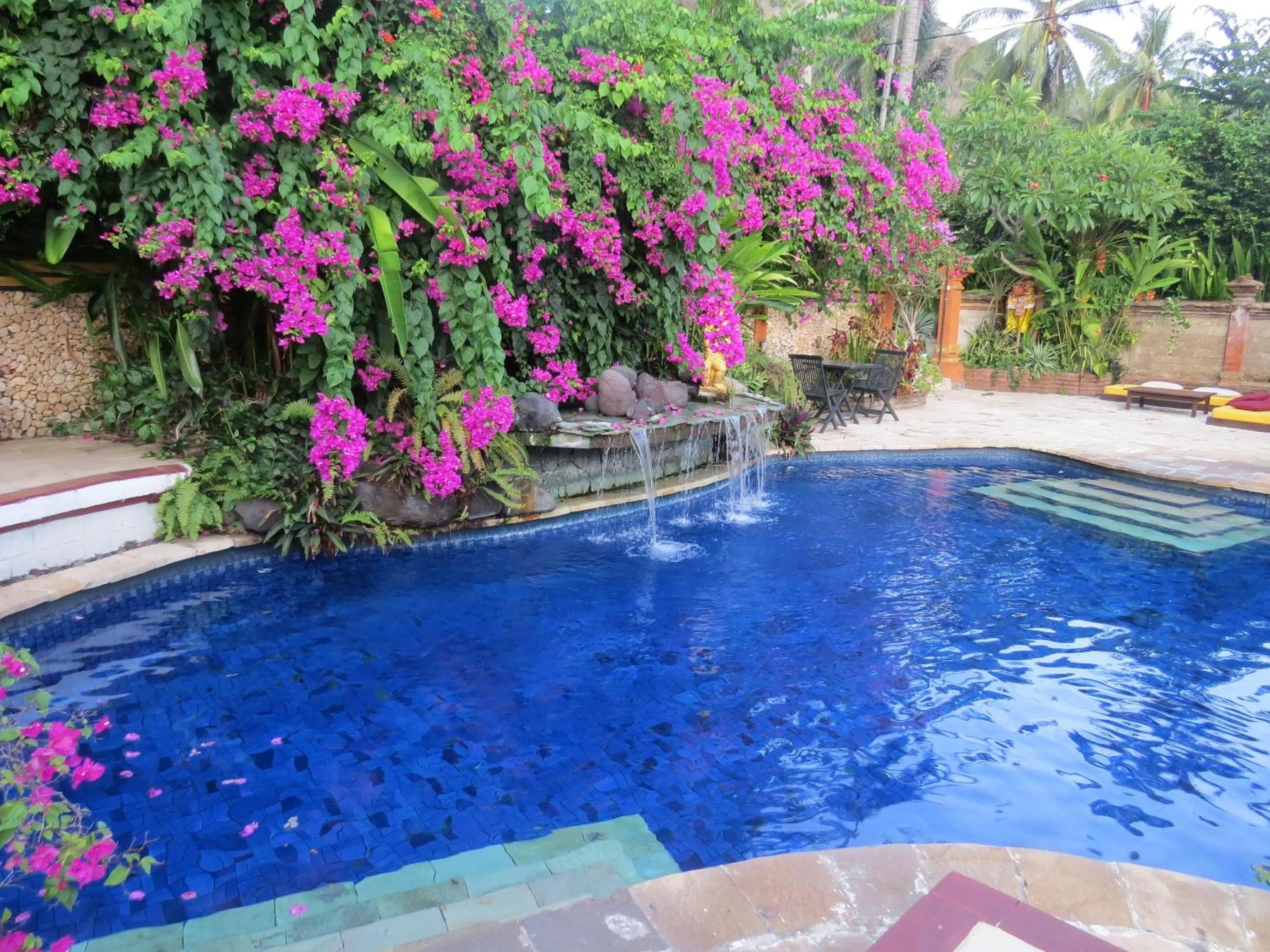 Day in The Water Garden Hotel