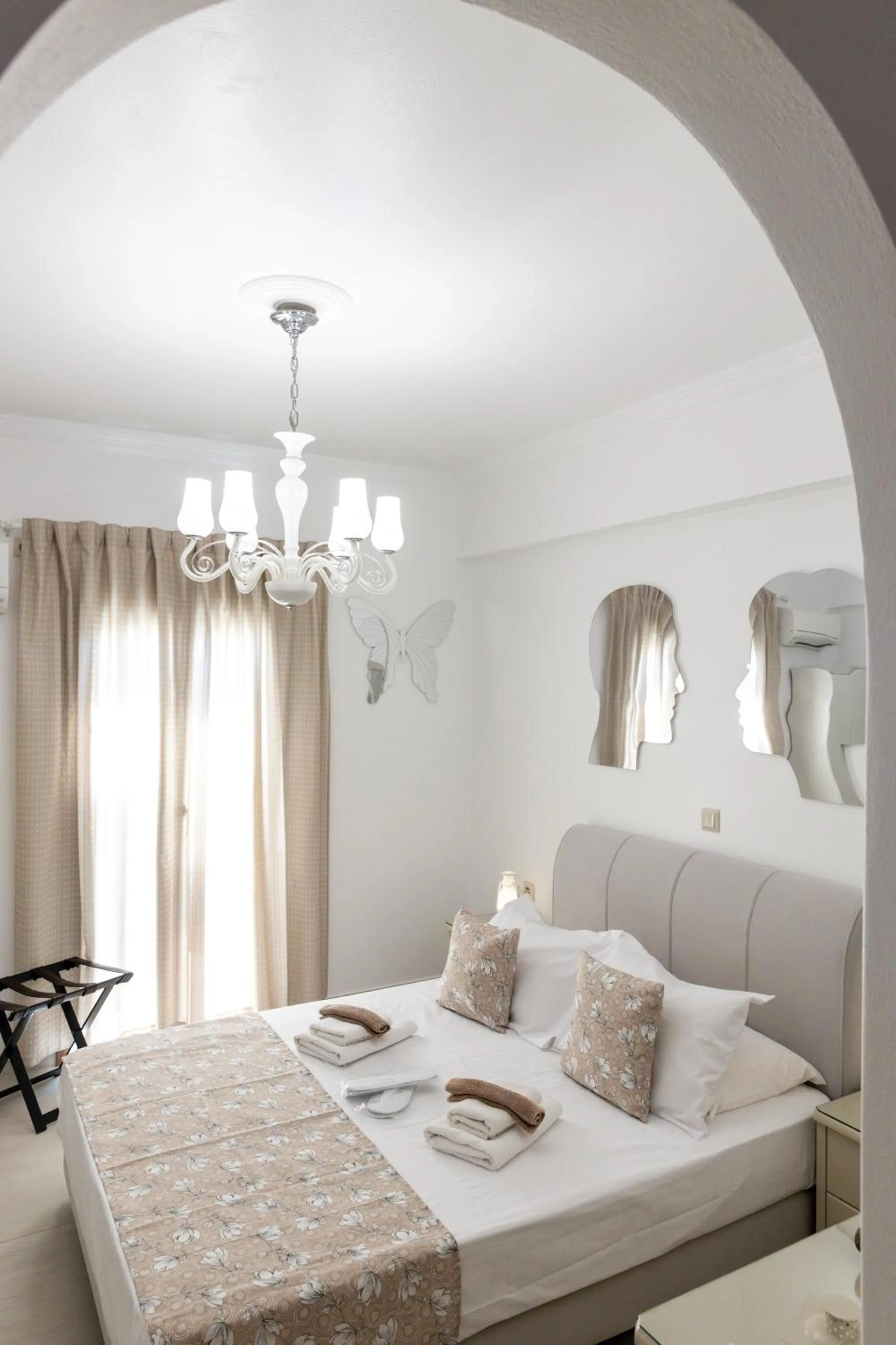 Bedroom, Bed in Panos Luxury Studios