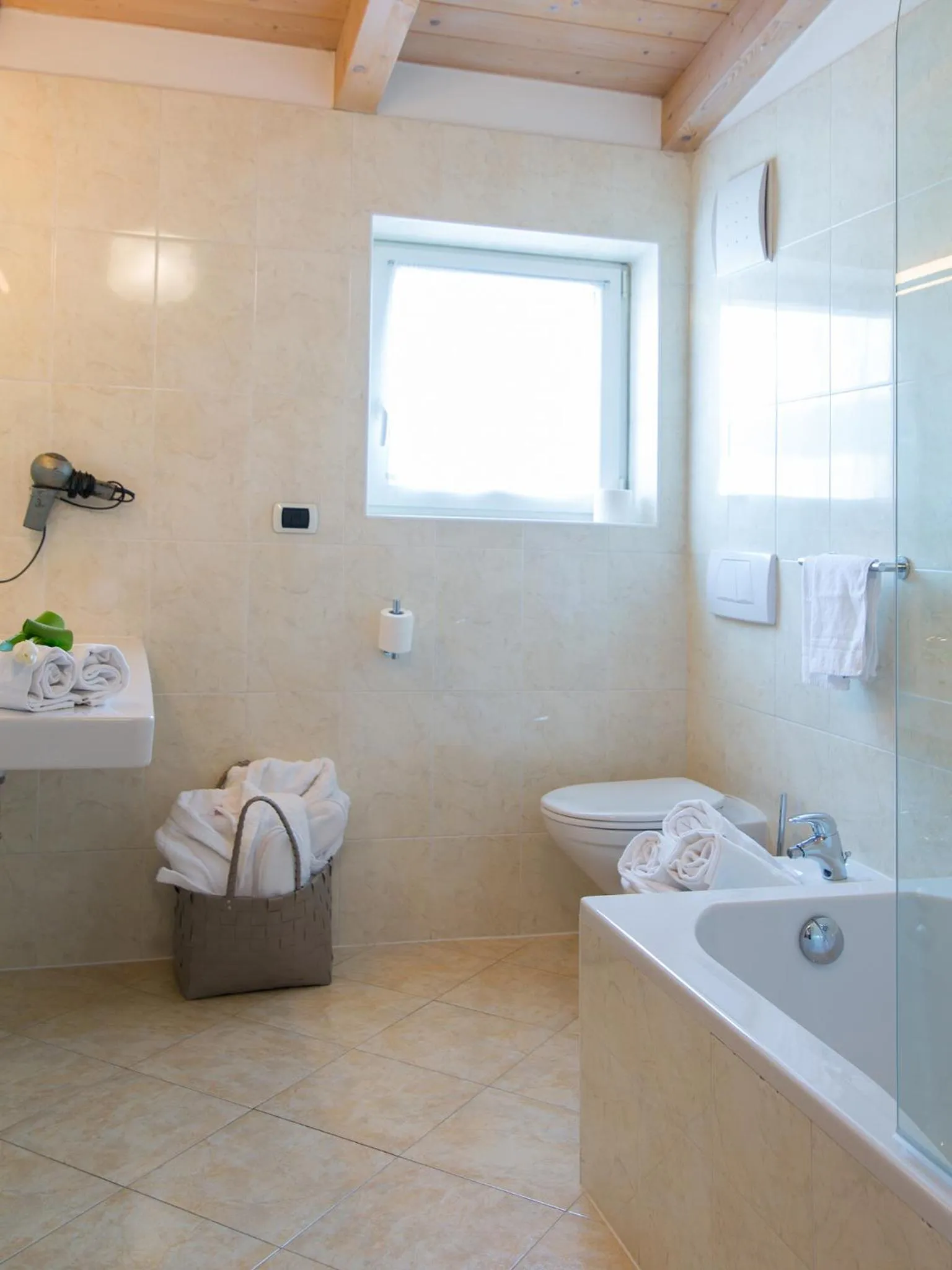 Photo of the whole room in Hotel Blitzburg