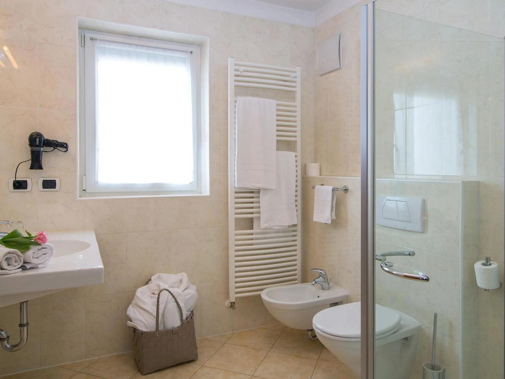 Photo of the whole room in Hotel Blitzburg