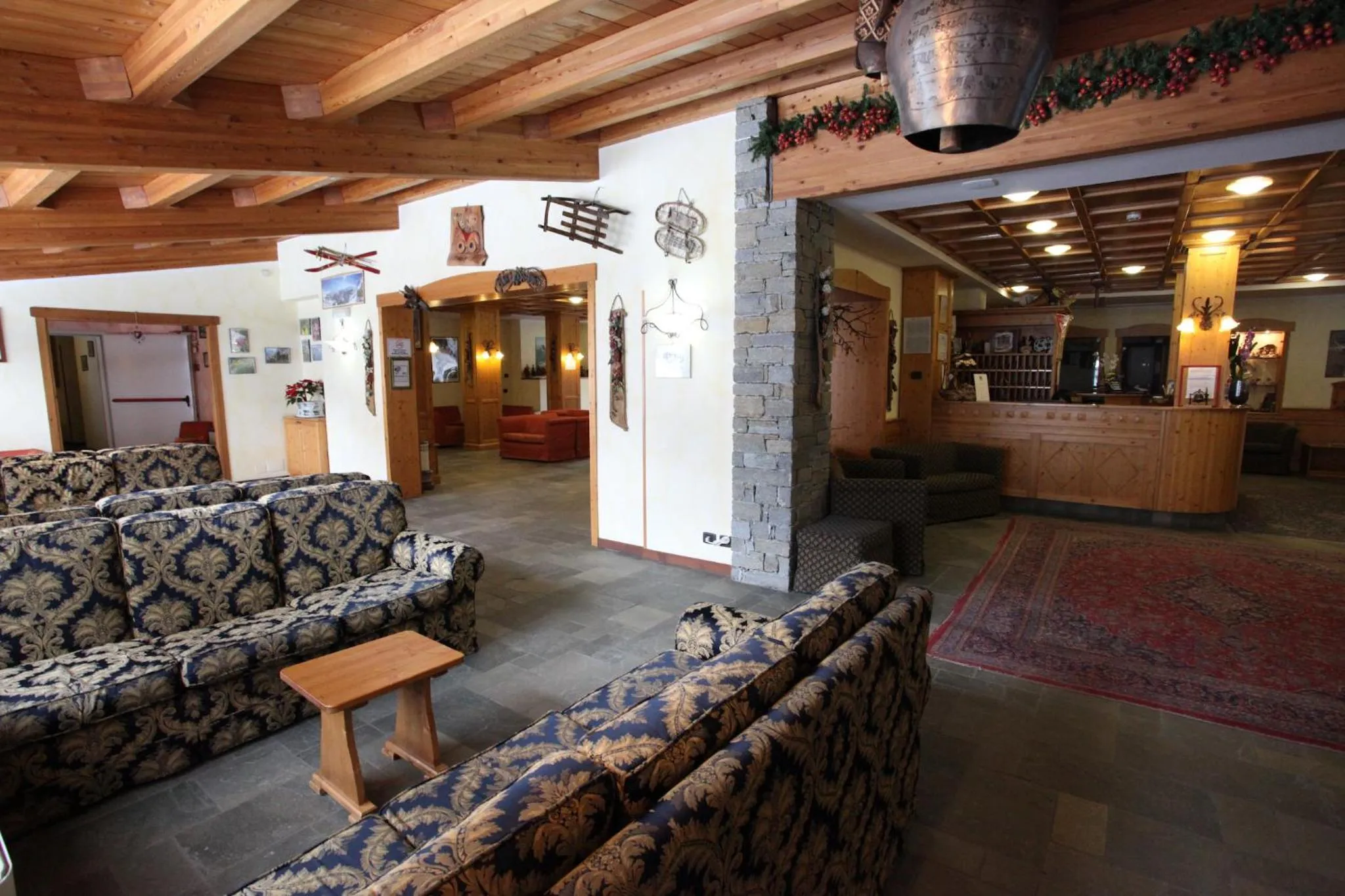 Lobby or reception in Hotel Alpechiara