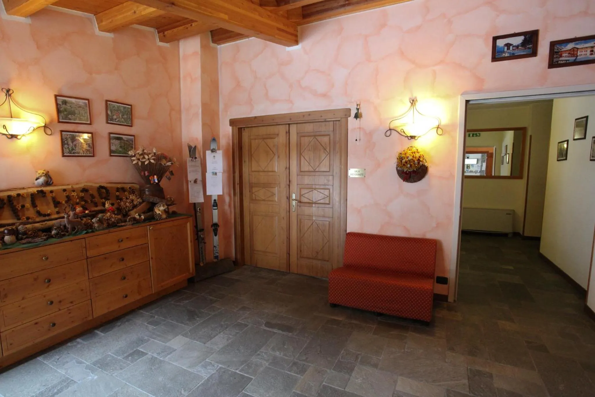 Decorative detail in Hotel Alpechiara