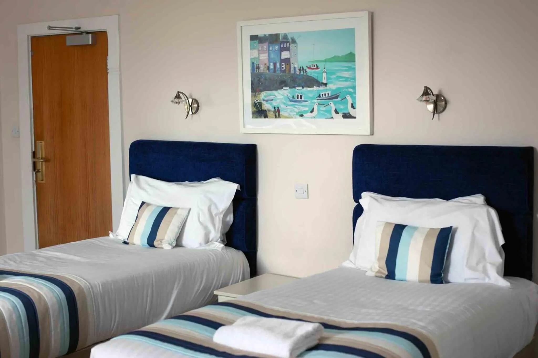 Bedroom in Redcliffe Hotel