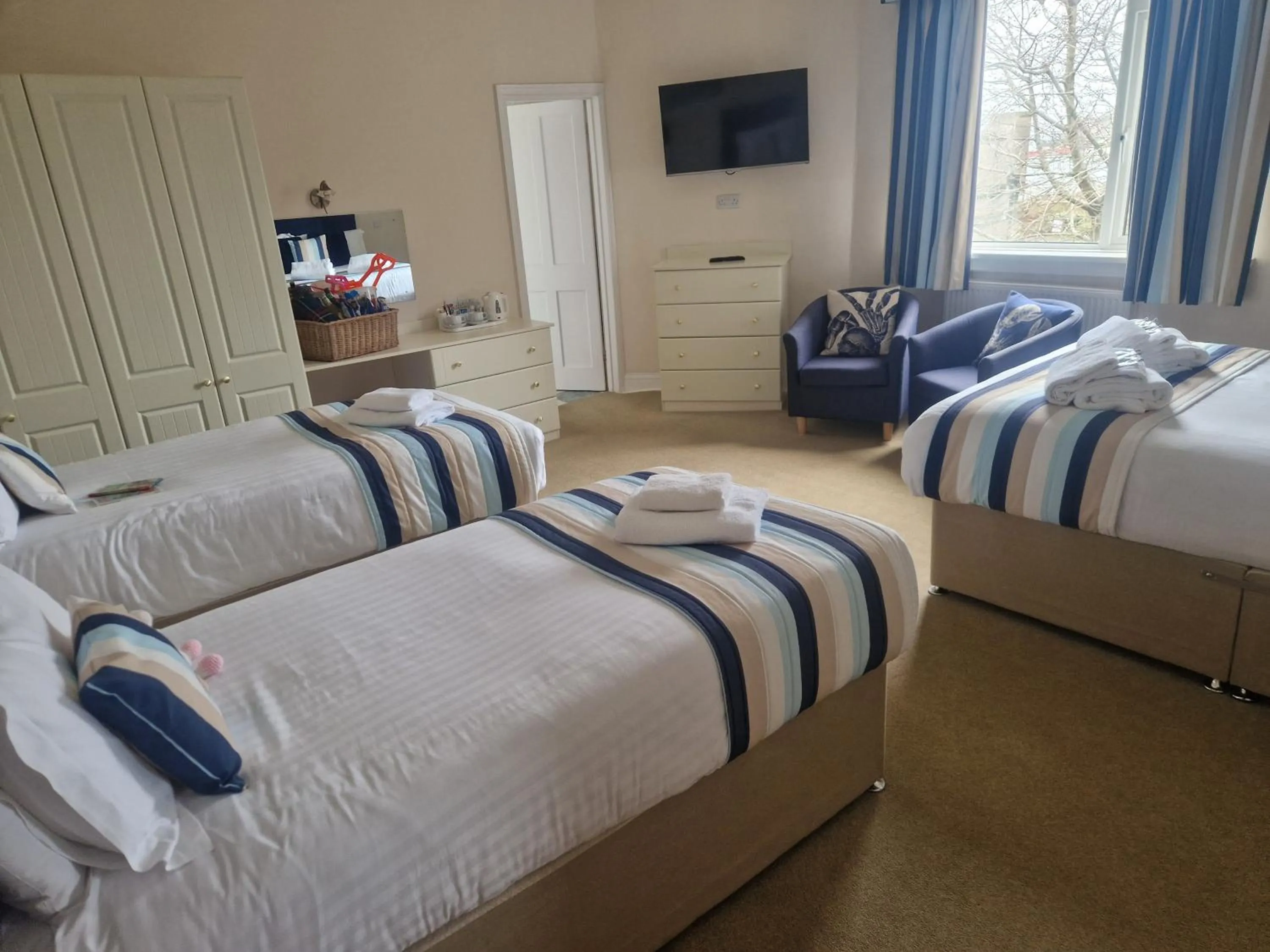 Bed in Redcliffe Hotel