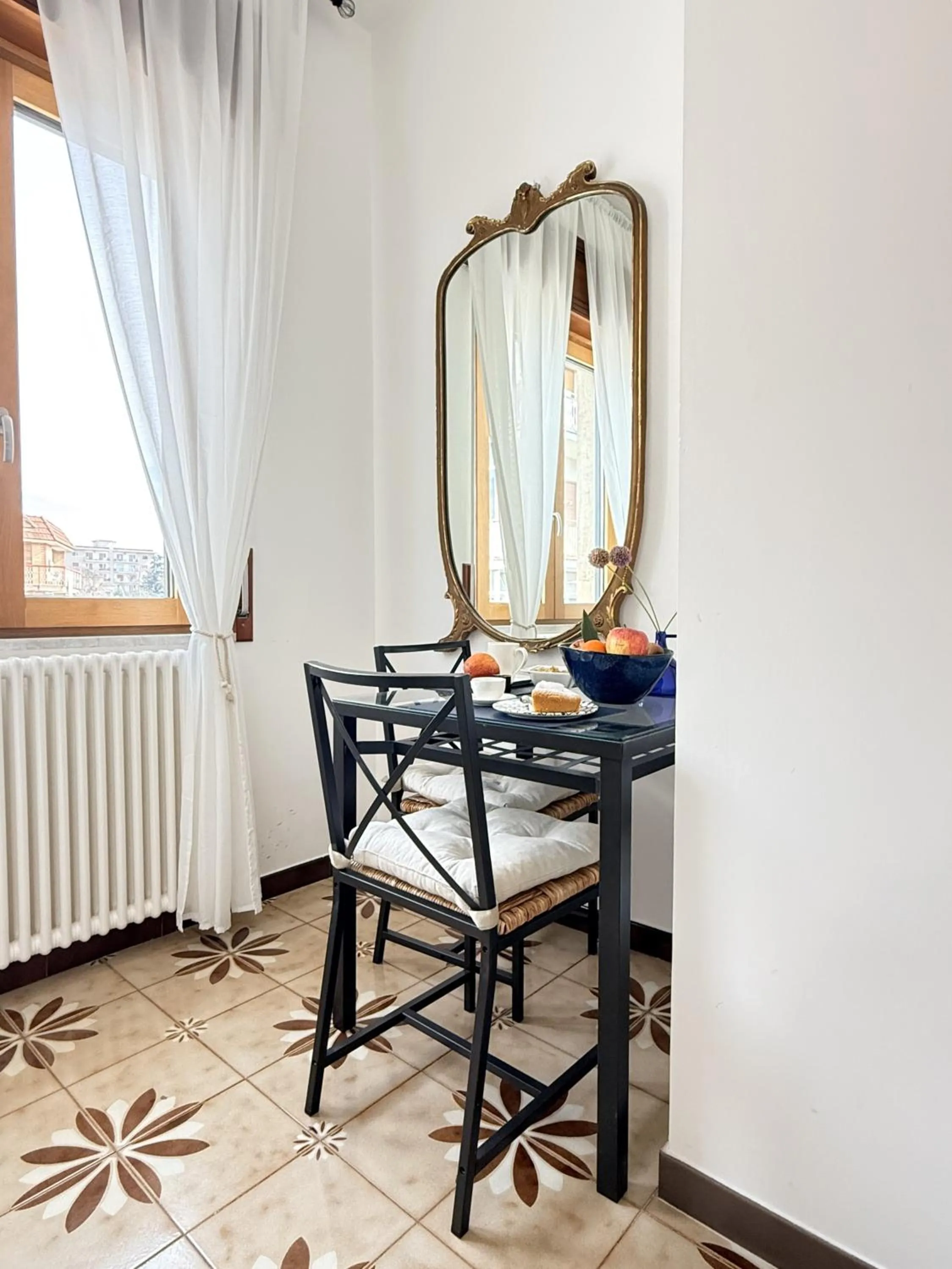 Breakfast in Villa Ettore