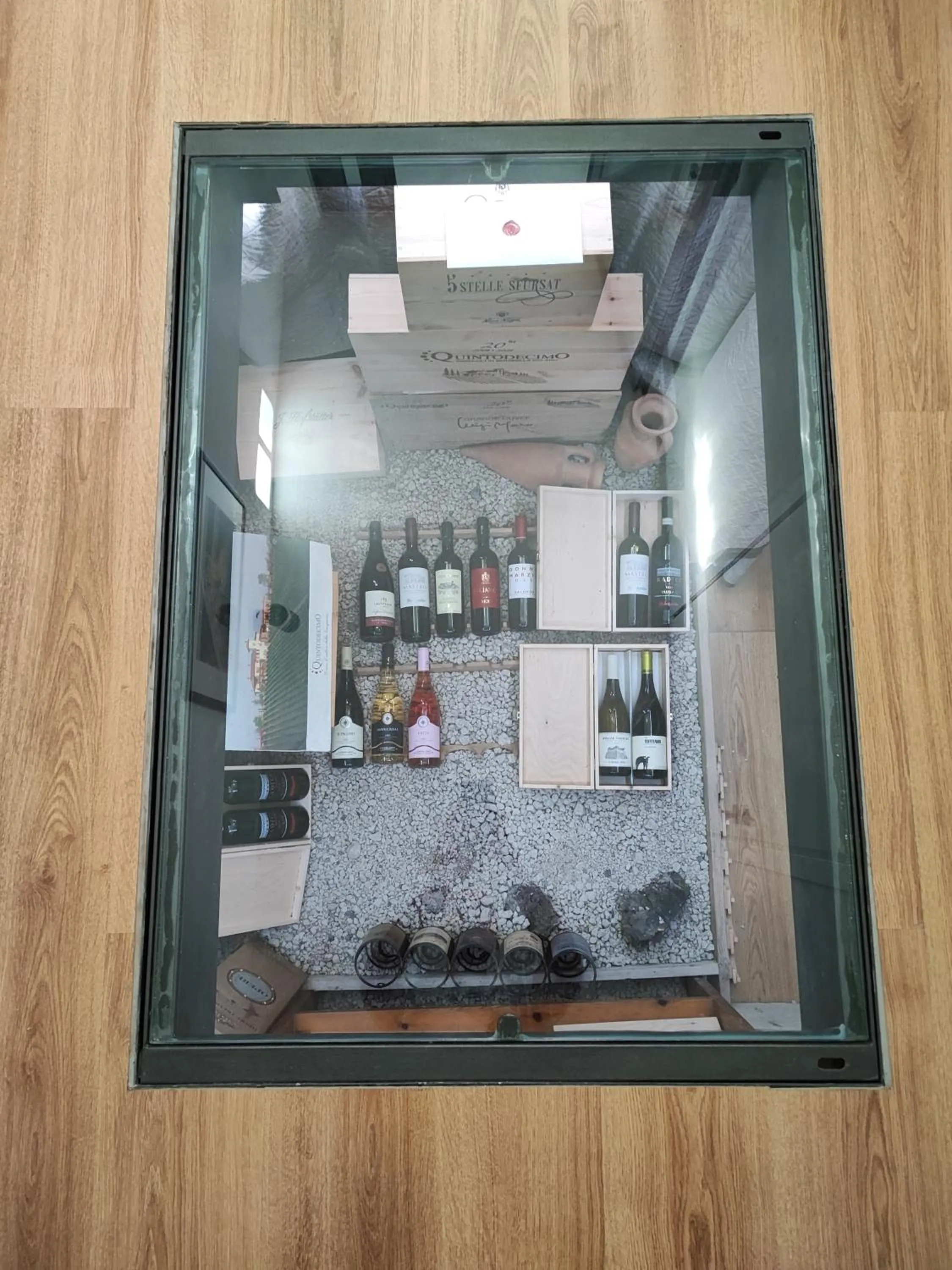 Restaurant/places to eat in Villa Ettore