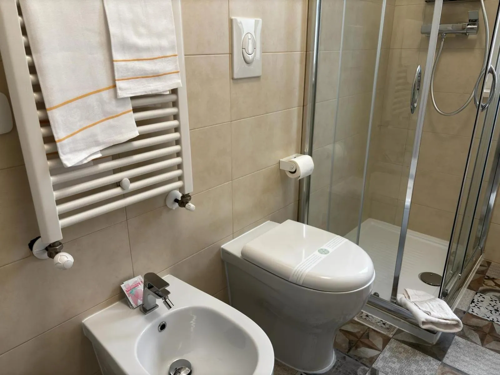 Toilet in La Nuova Dimora B&B