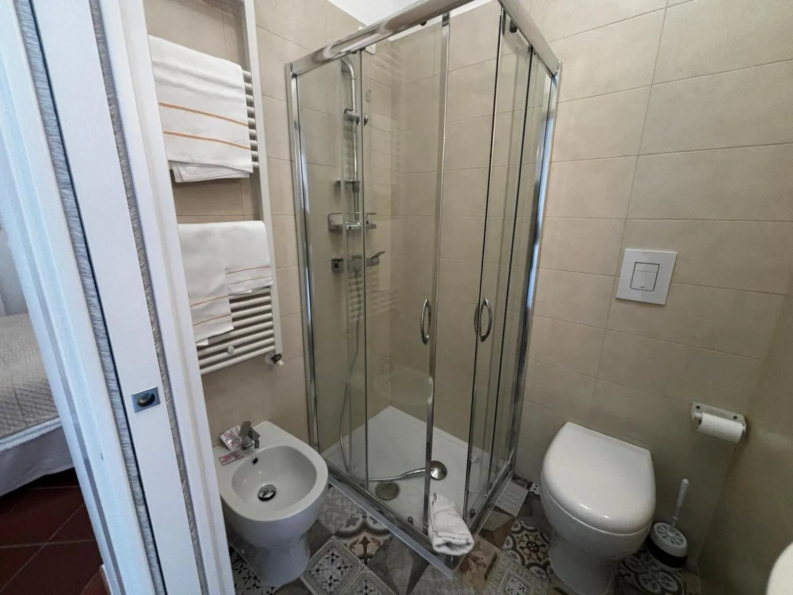 Shower in La Nuova Dimora B&B