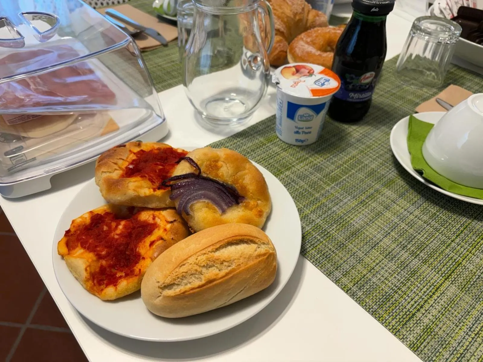 Restaurant/places to eat in La Nuova Dimora B&B