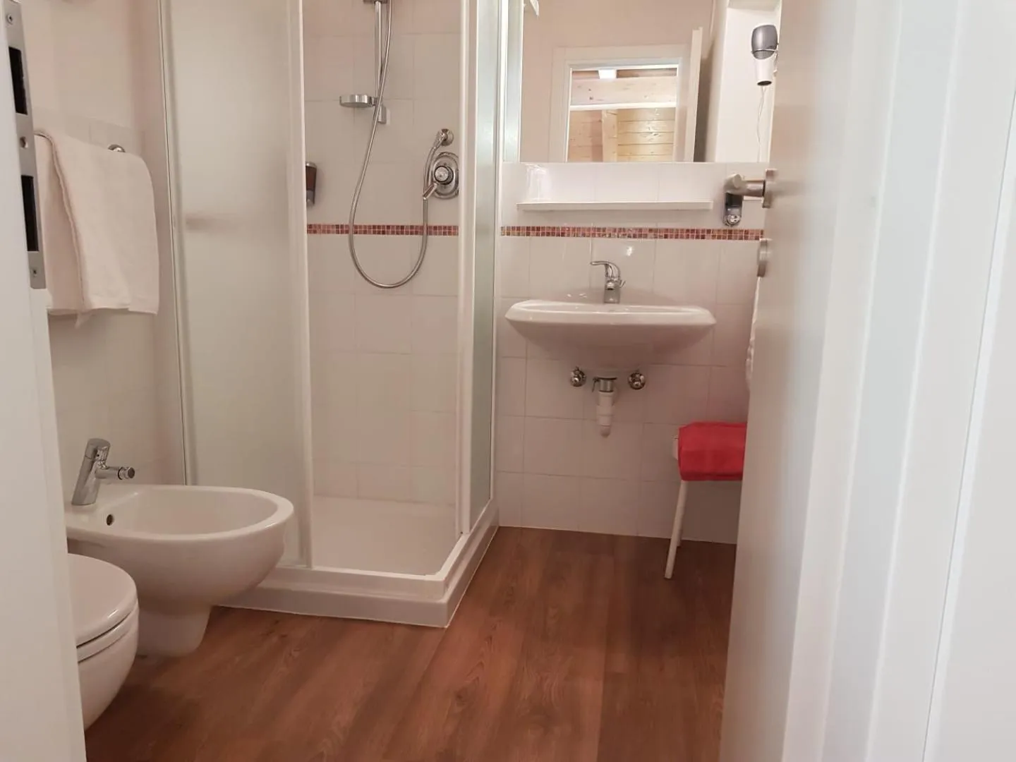 Shower in Villa Adria B&B