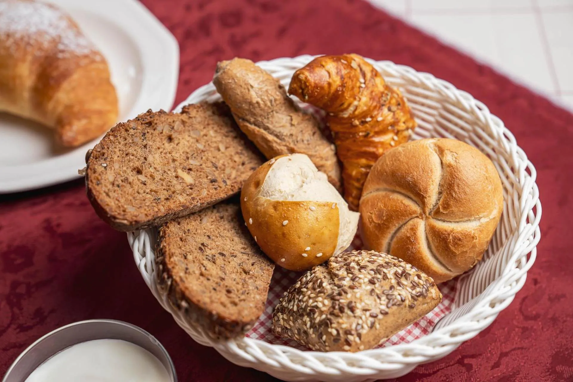 Food and drinks in Villa Adria B&B