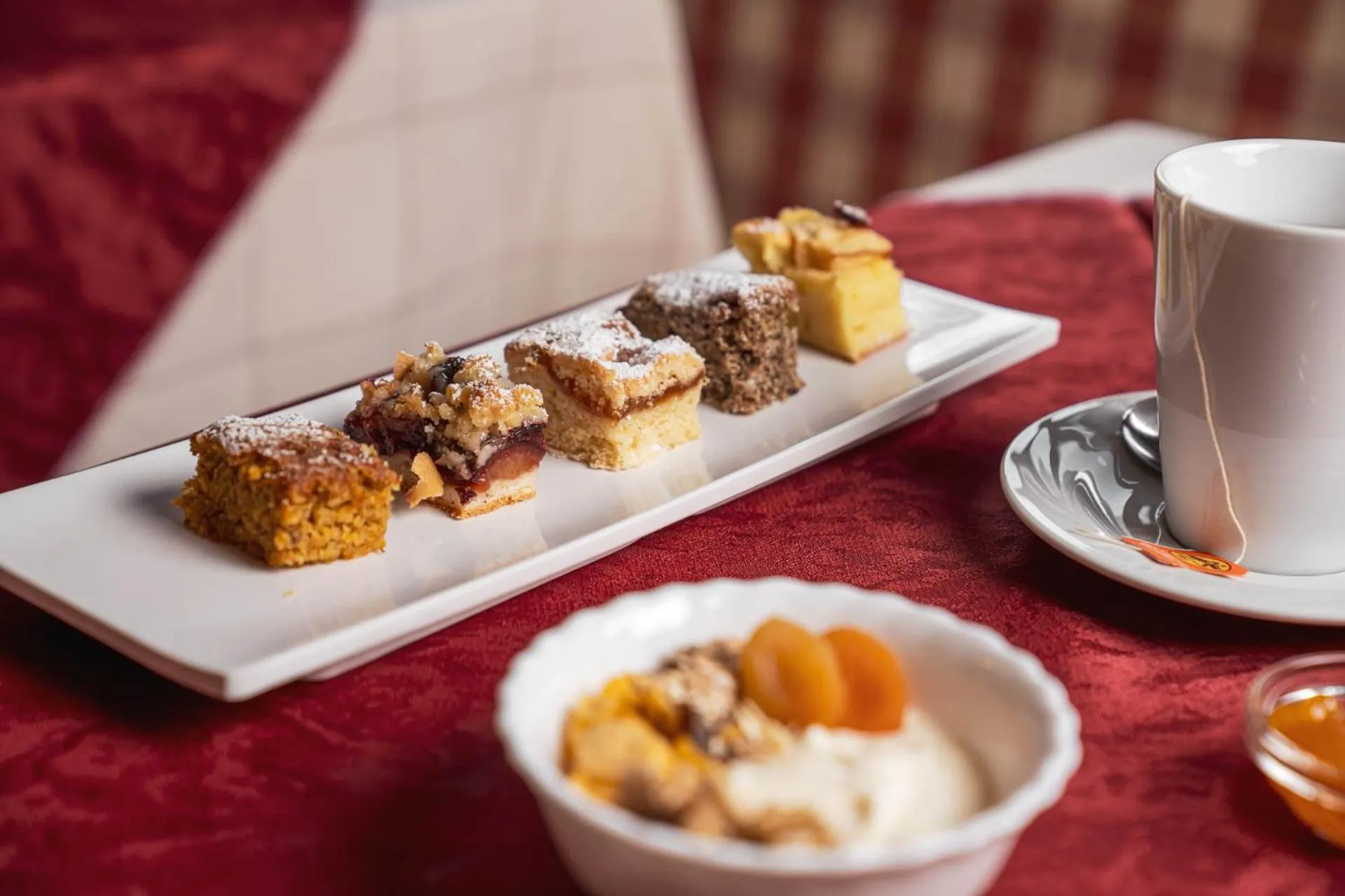 Food and drinks in Villa Adria B&B