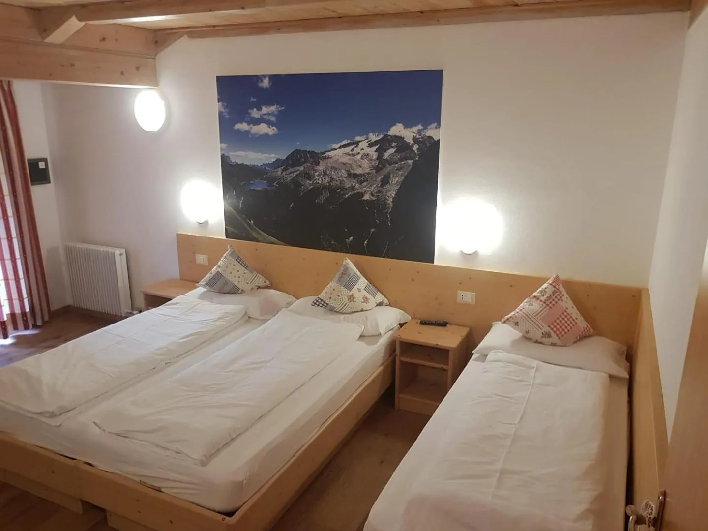 Shower, Bed in Villa Adria B&B