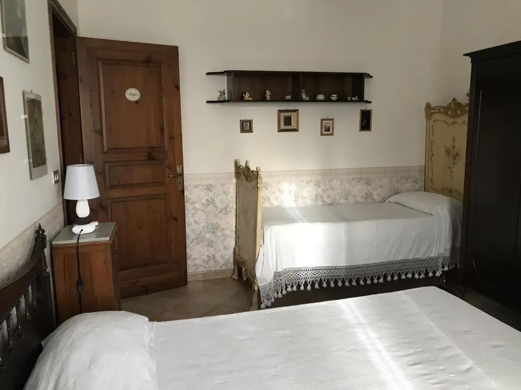Bed in Villa Milici