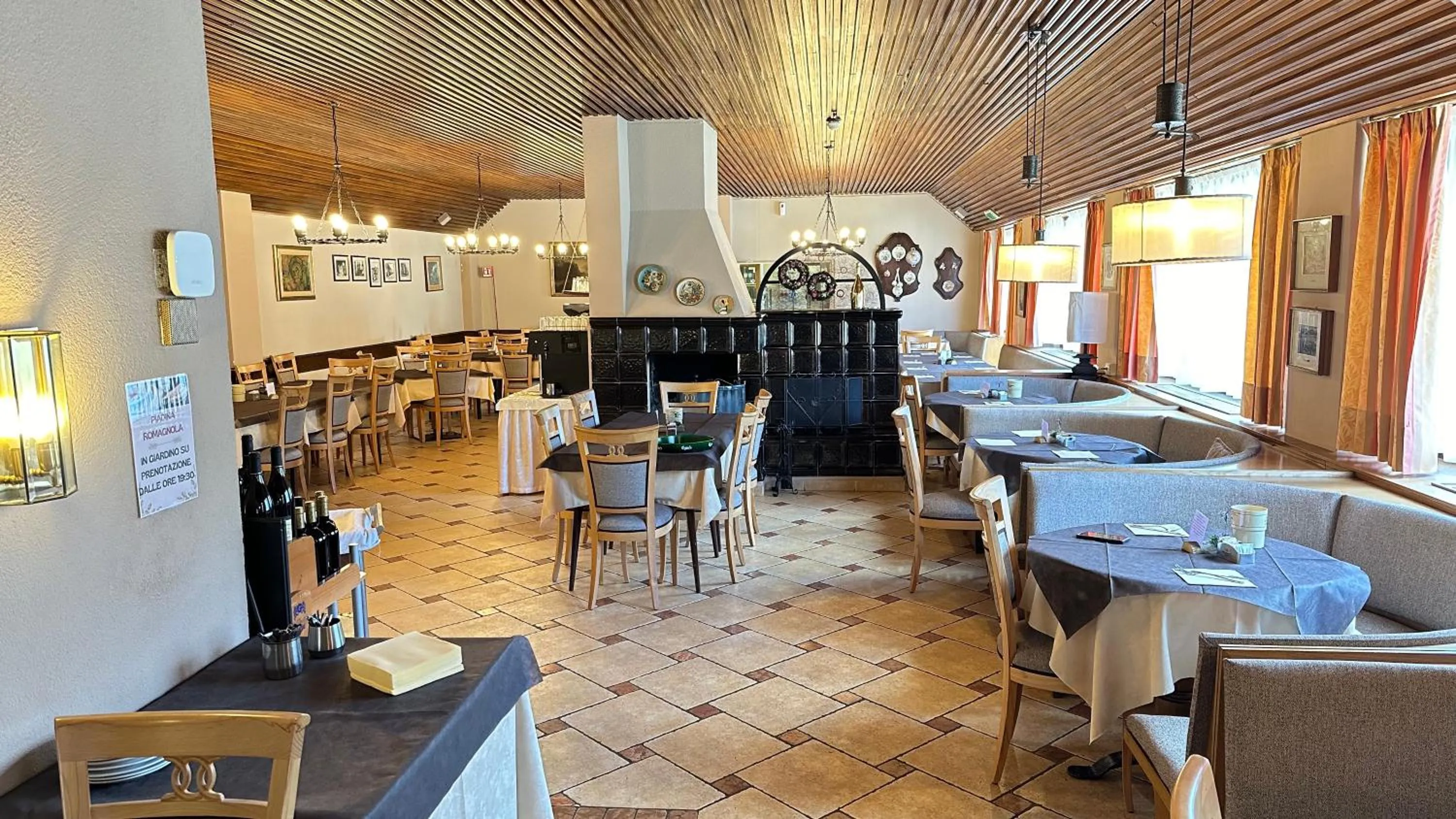 Hotel Regina Delle Dolomiti