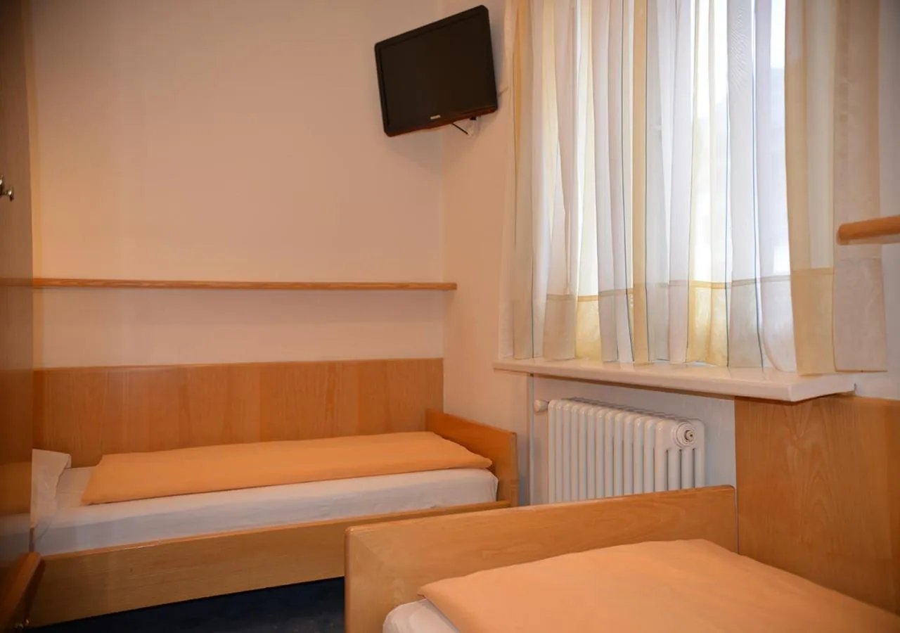 Bed in Hotel Regina Delle Dolomiti