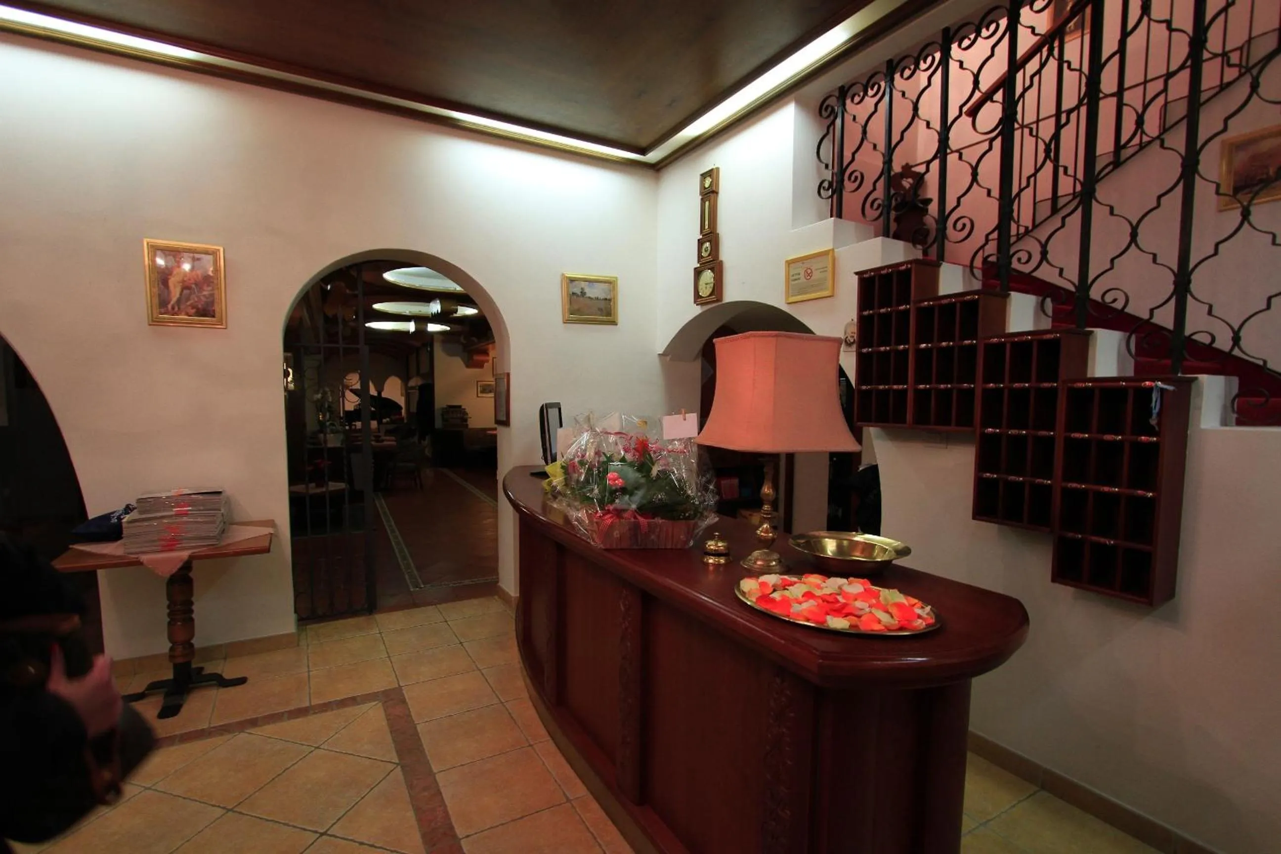 Lobby or reception in Hotel Regina Delle Dolomiti