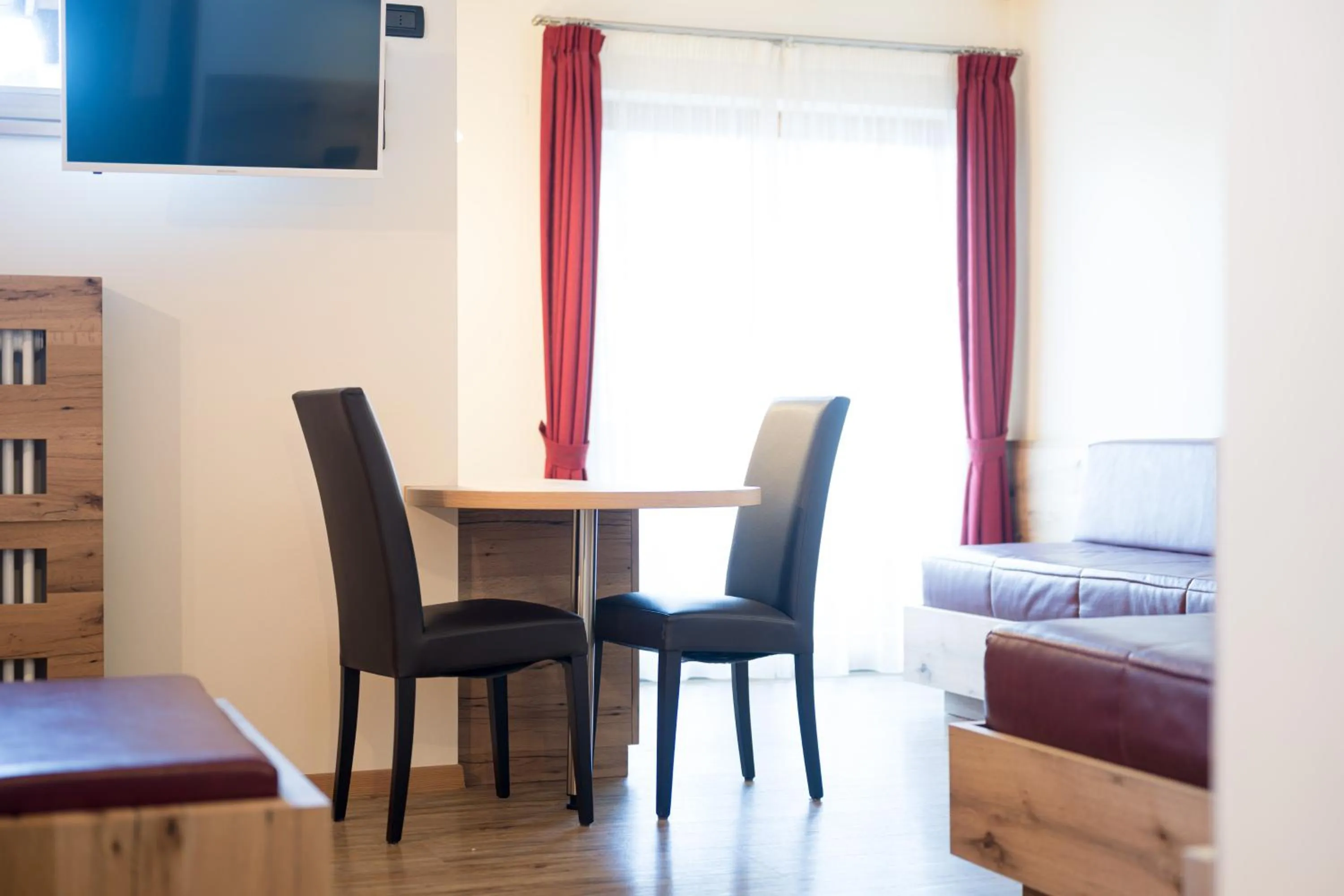 TV and multimedia in Hotel Crepei