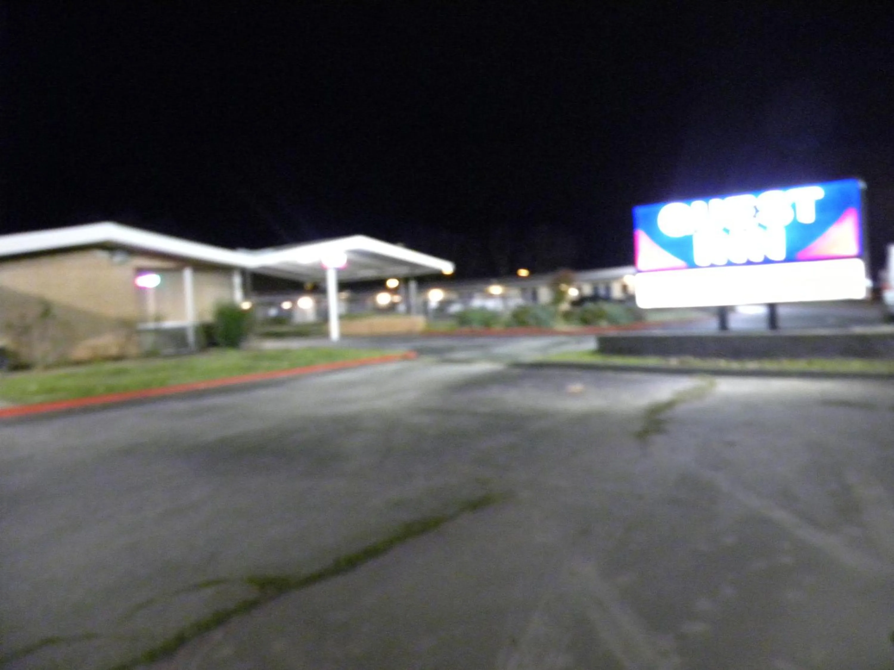 Area and facilities in Guest Inn Rogers