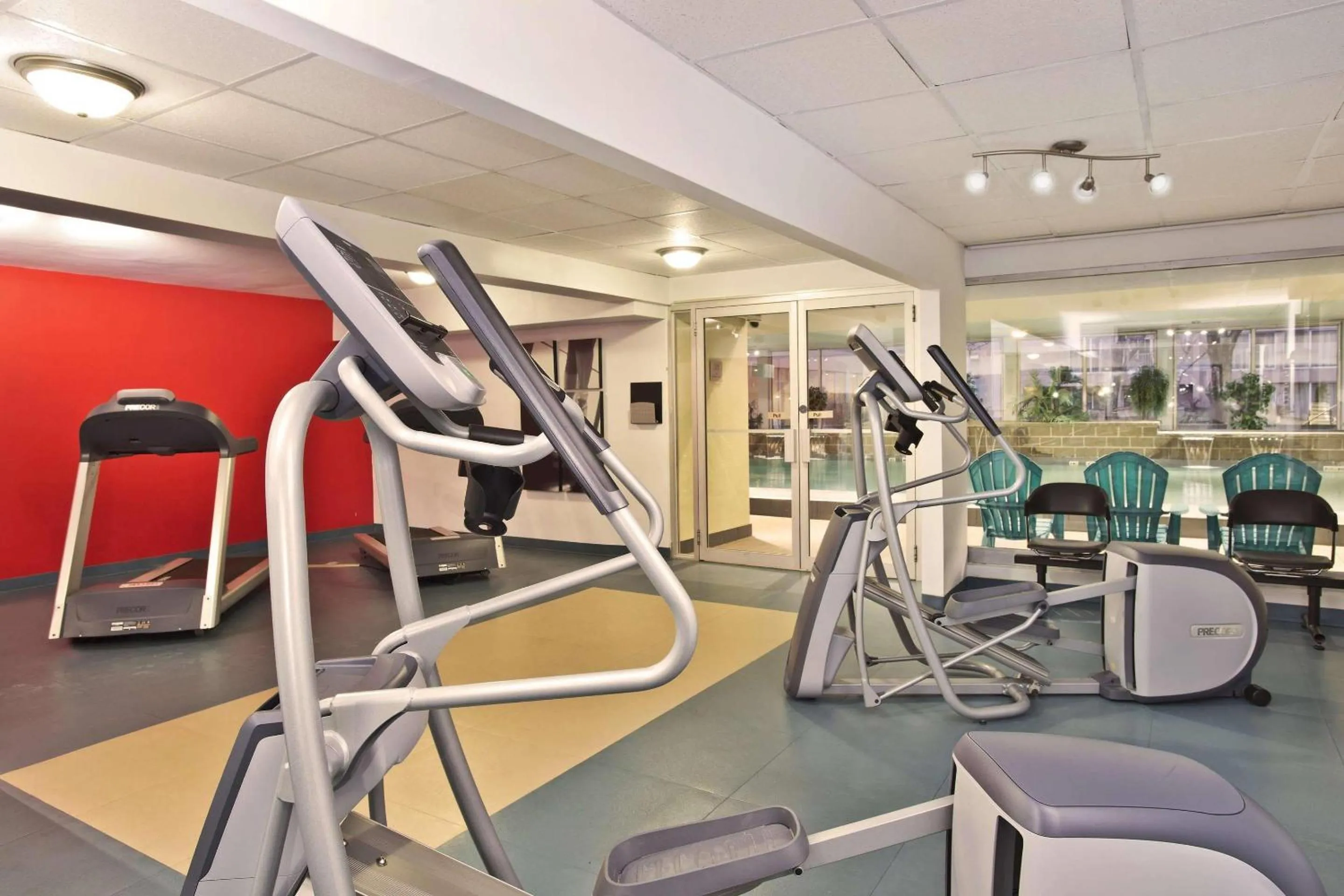 Fitness centre/facilities in Radisson Hotel Sudbury